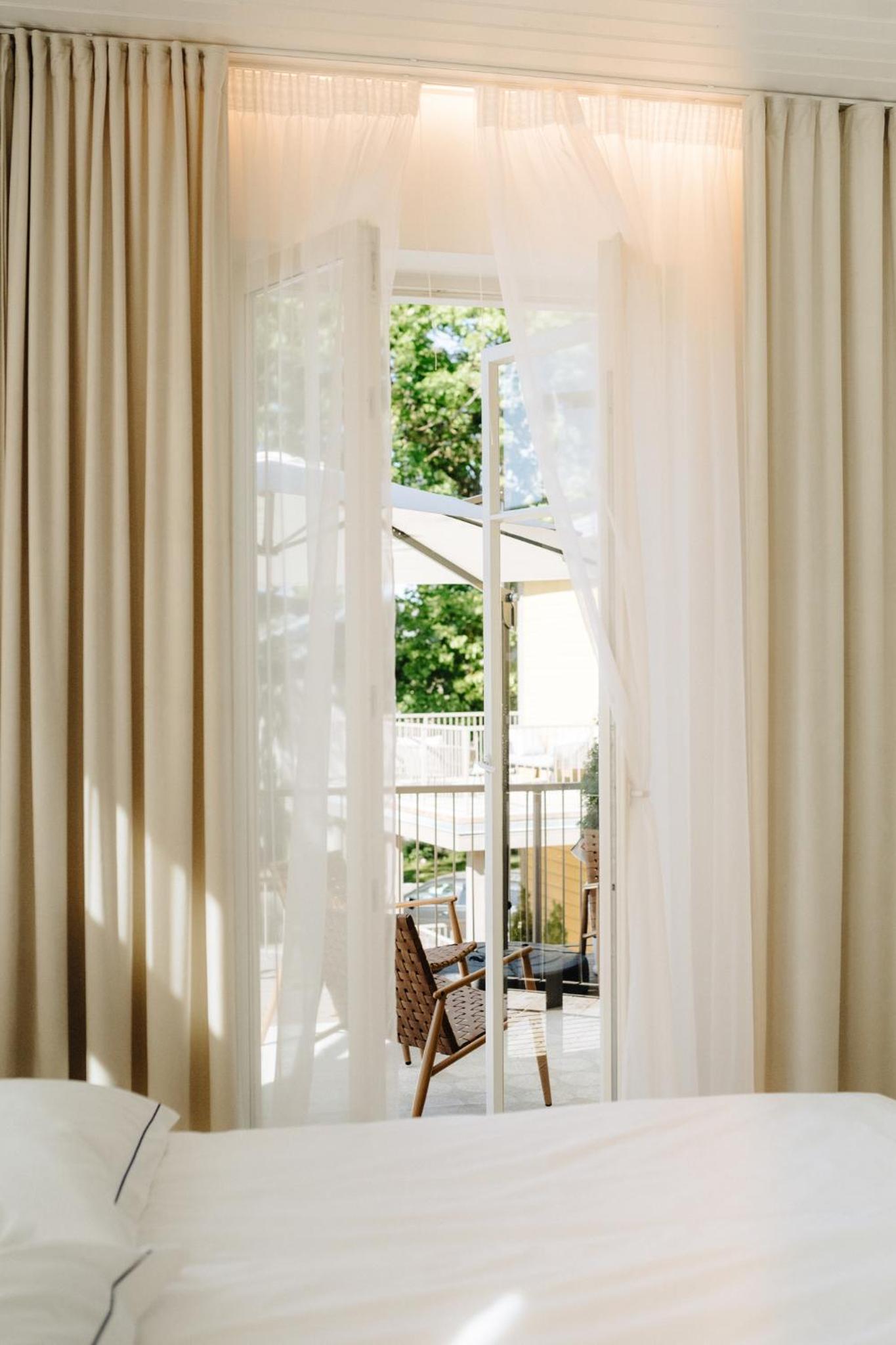 LUXE LIFE