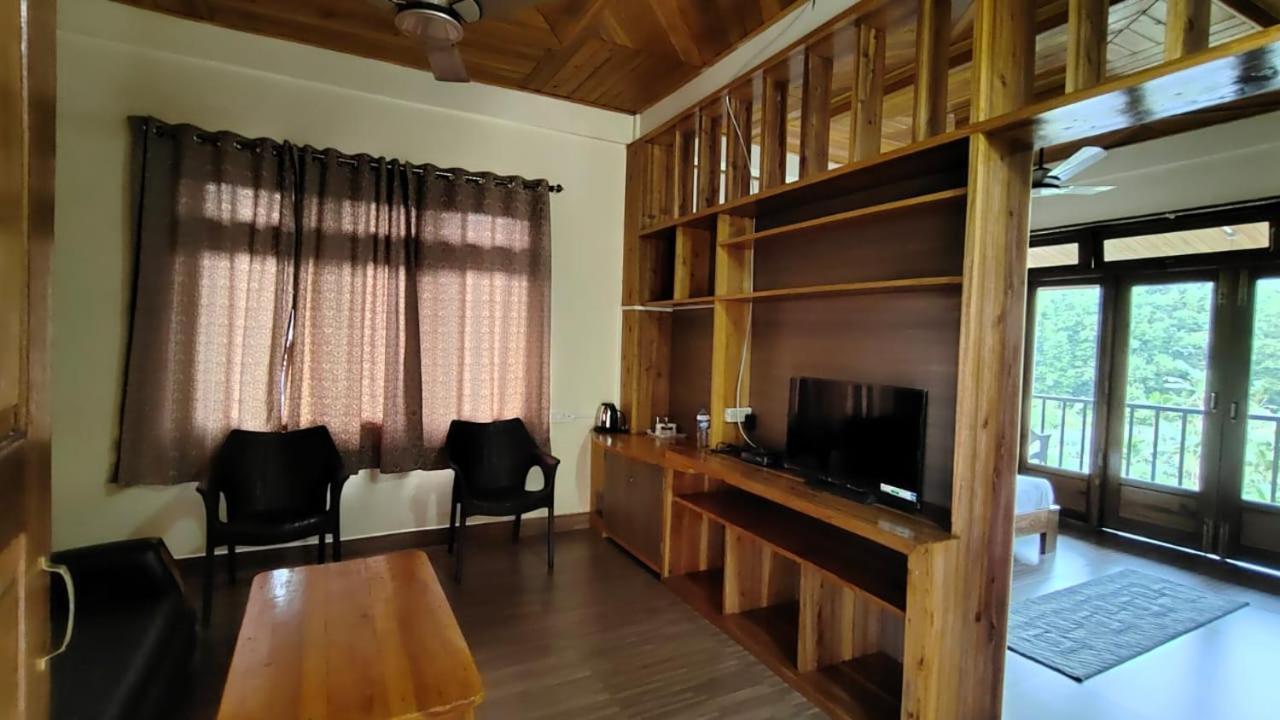Riwar Homestay