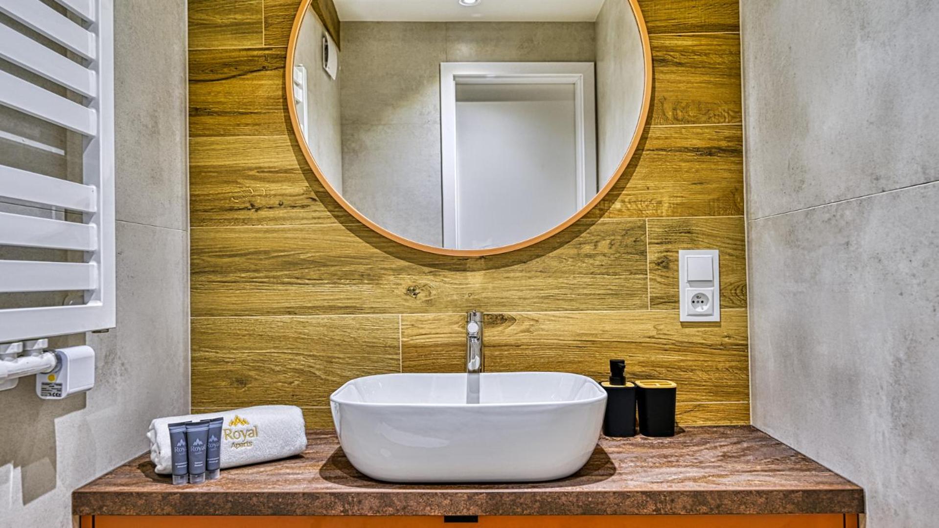 Apartamenty dwupoziomowe KARKONOSKIE KOLORY by Royal Aparts