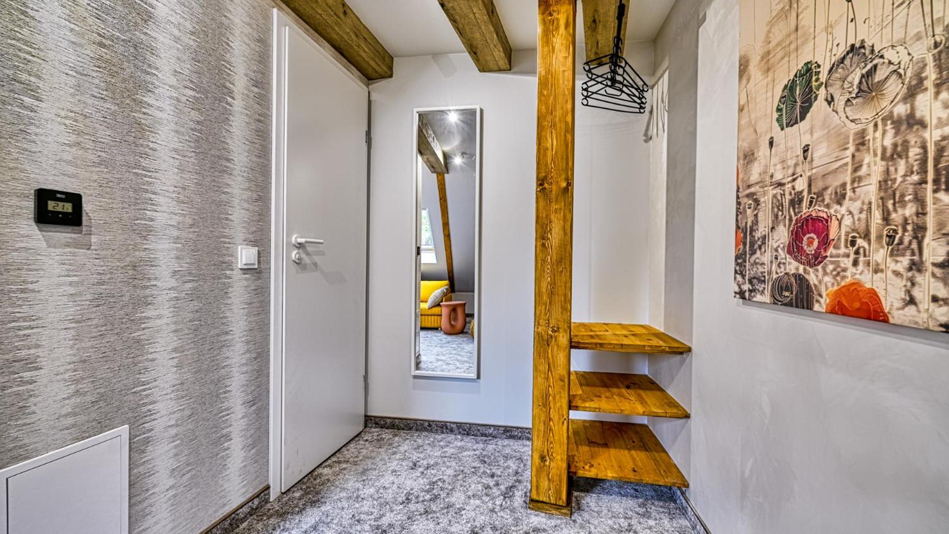 Apartamenty dwupoziomowe KARKONOSKIE KOLORY by Royal Aparts
