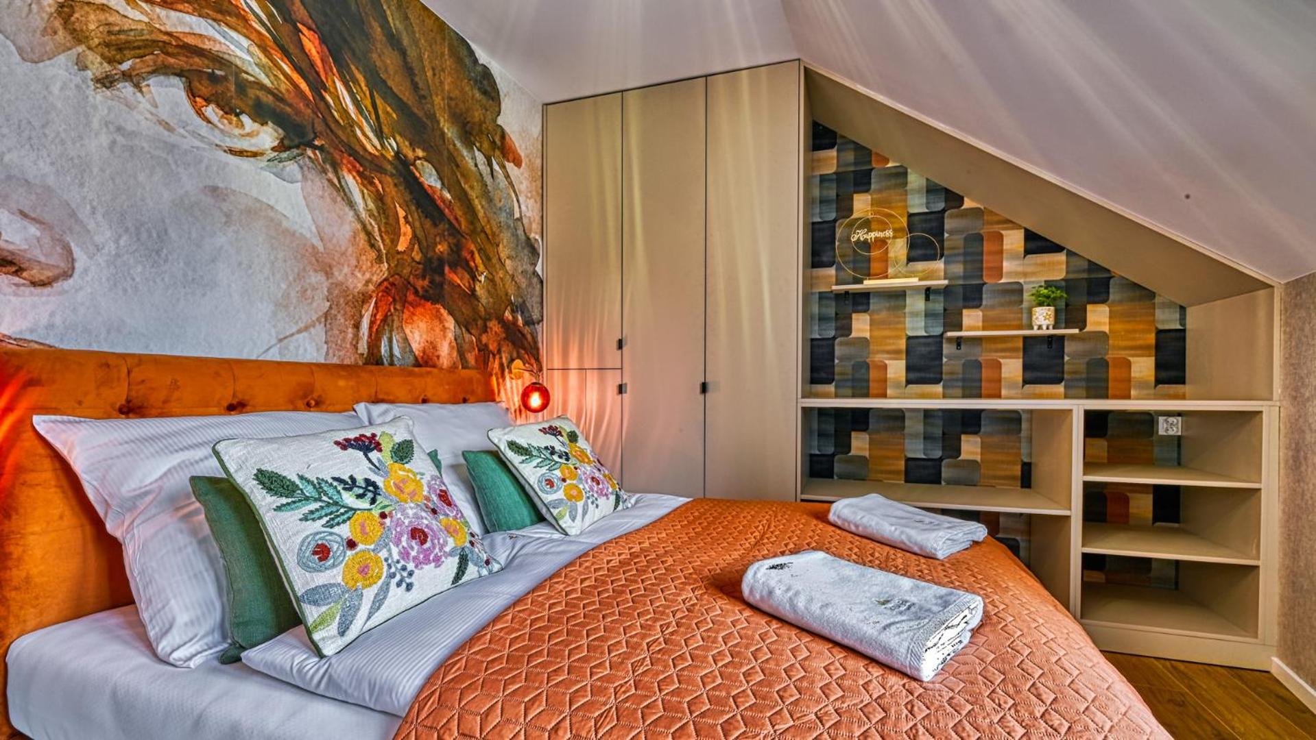 Apartamenty dwupoziomowe KARKONOSKIE KOLORY by Royal Aparts