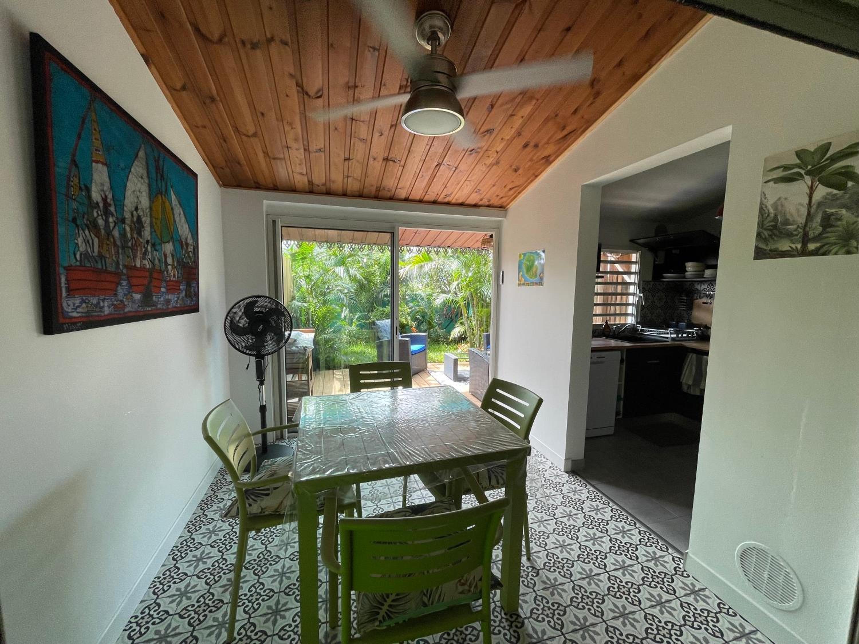 Duplex TIFANJAN avec jardin fleuri près de la mer view 4