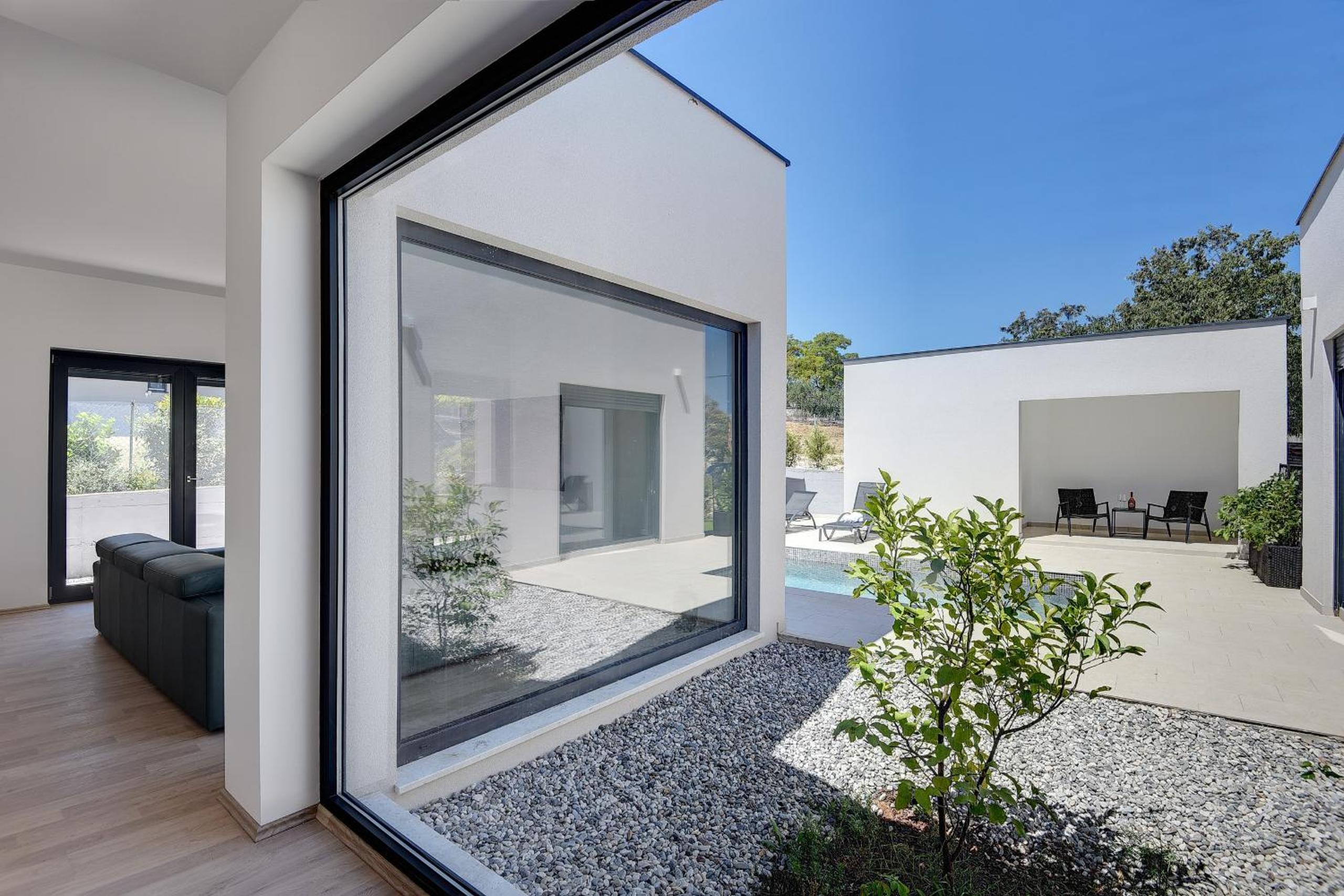 Villa Nauta - beautiful ground floor villa for 4 people with playground & sauna Pula view 5