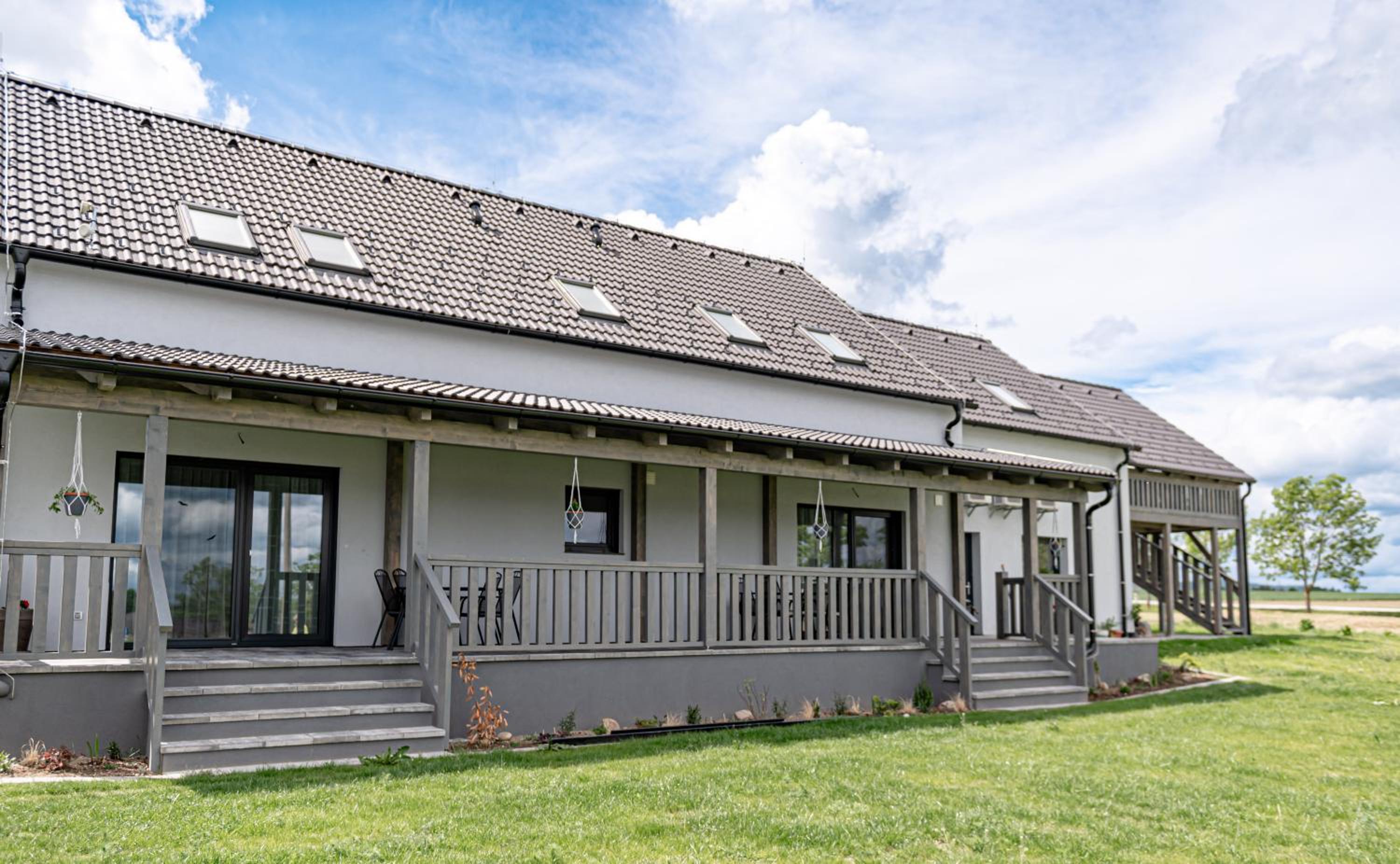 Hotel apartmány Miška Mirkovice - Image 1