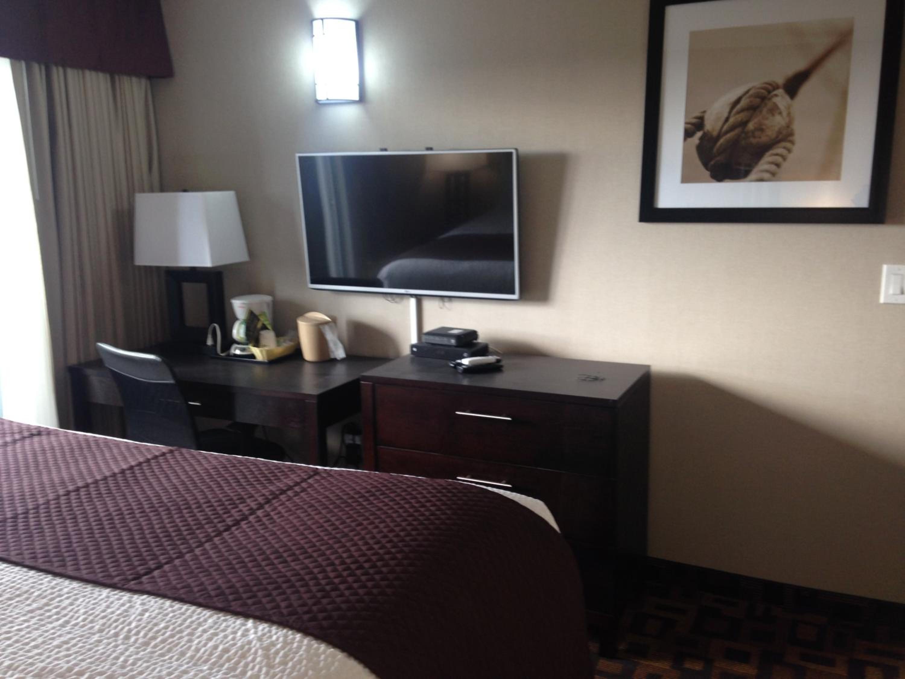 Days Inn by Wyndham Sylvan Lake