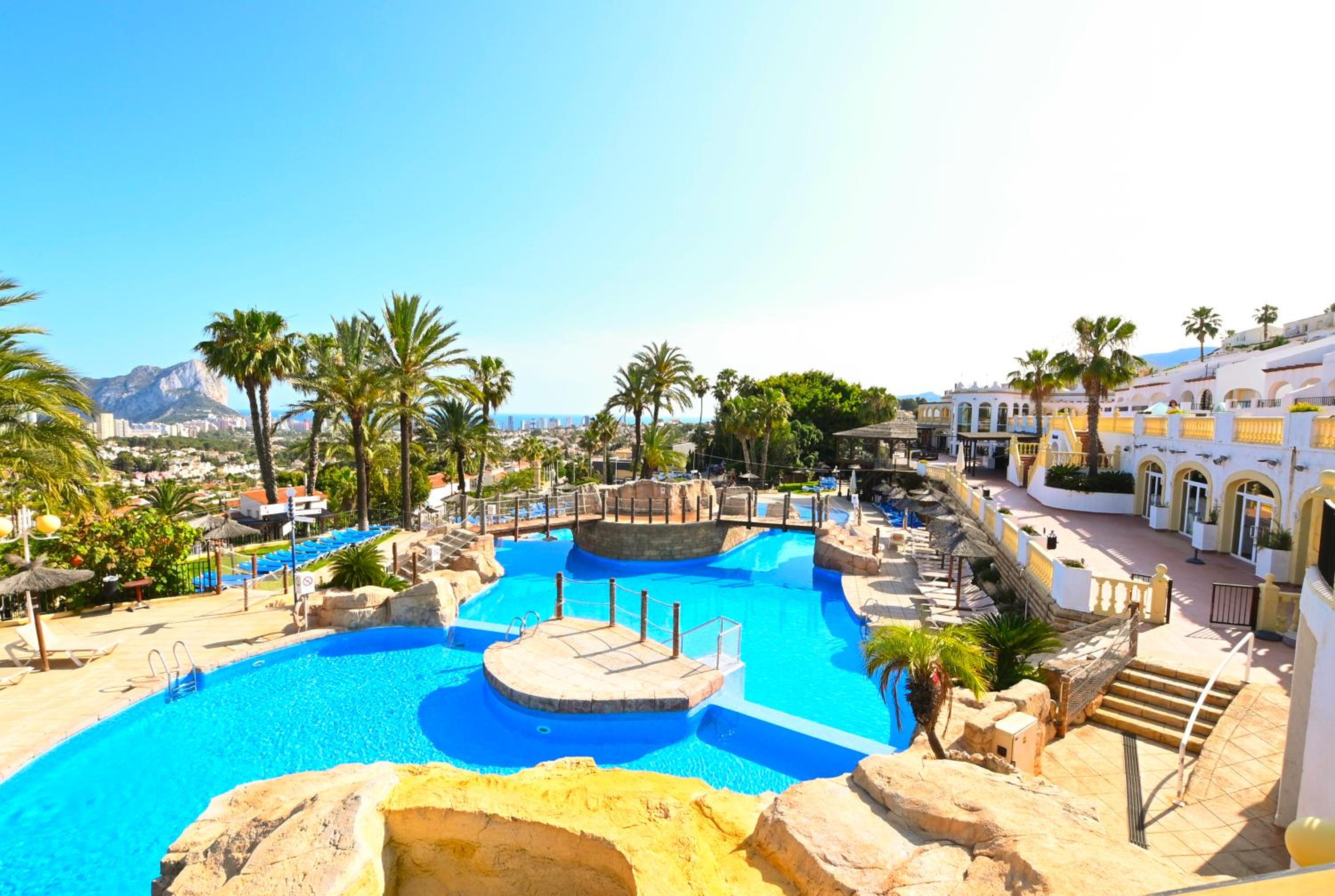 Beautiful cozy bungalow in calpe pool paradise! 08 view 4