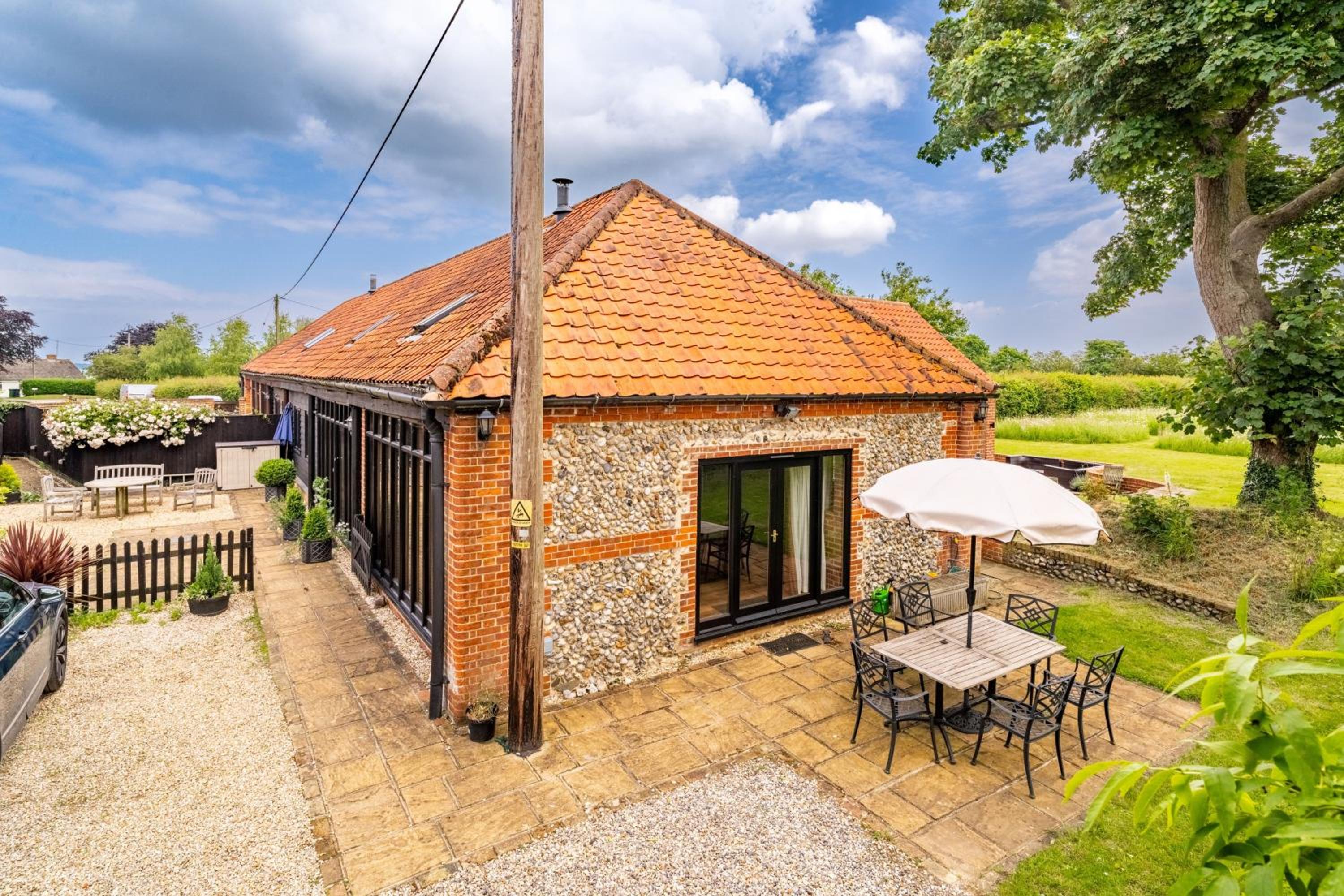 Waterside Barn