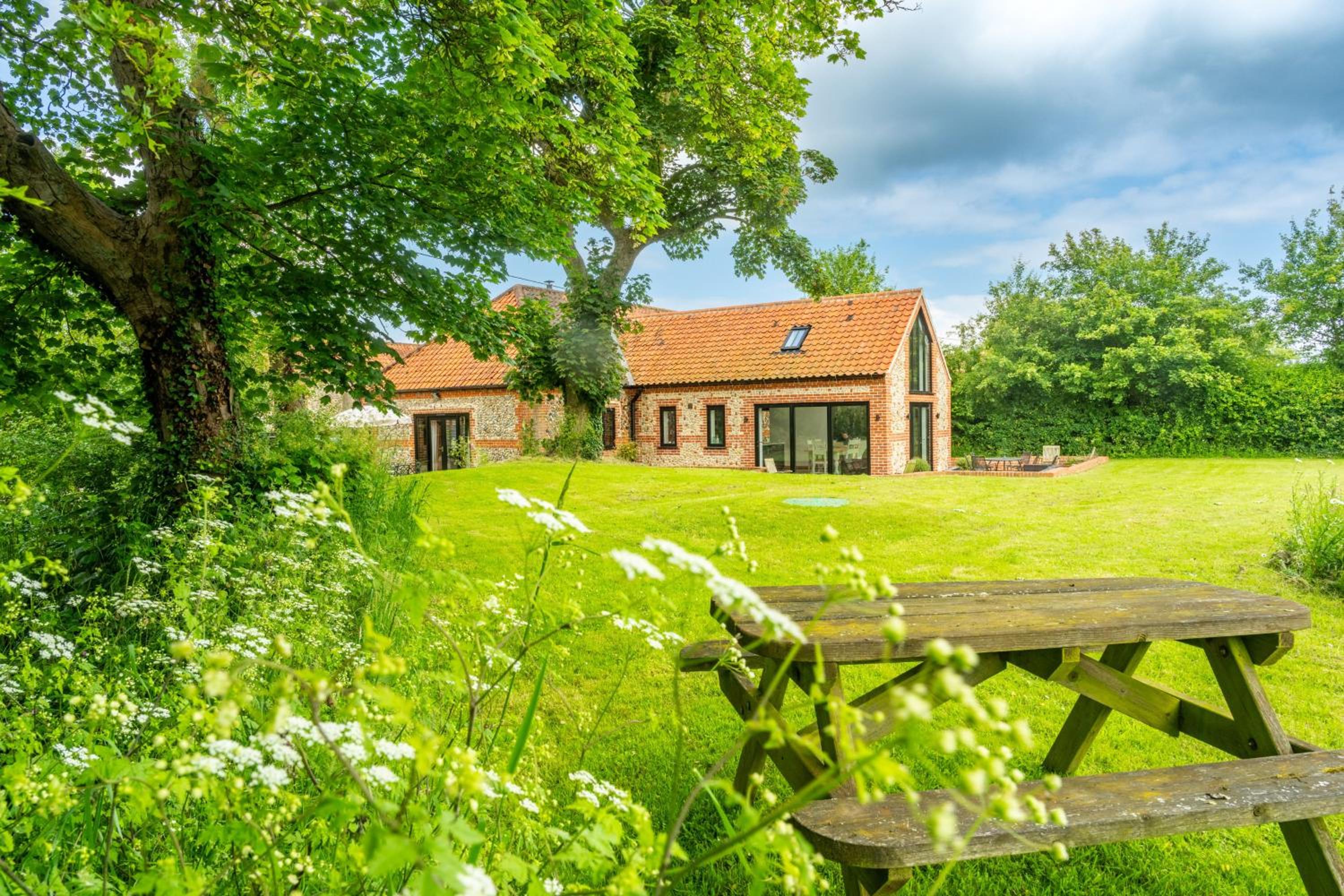 Waterside Barn