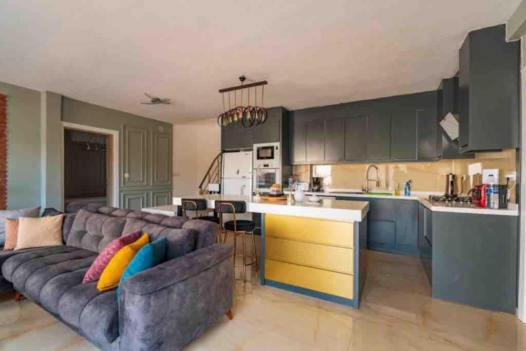 Özel Havuzlu ve Deniz Manzaralı 5 Odalı Villa view 5