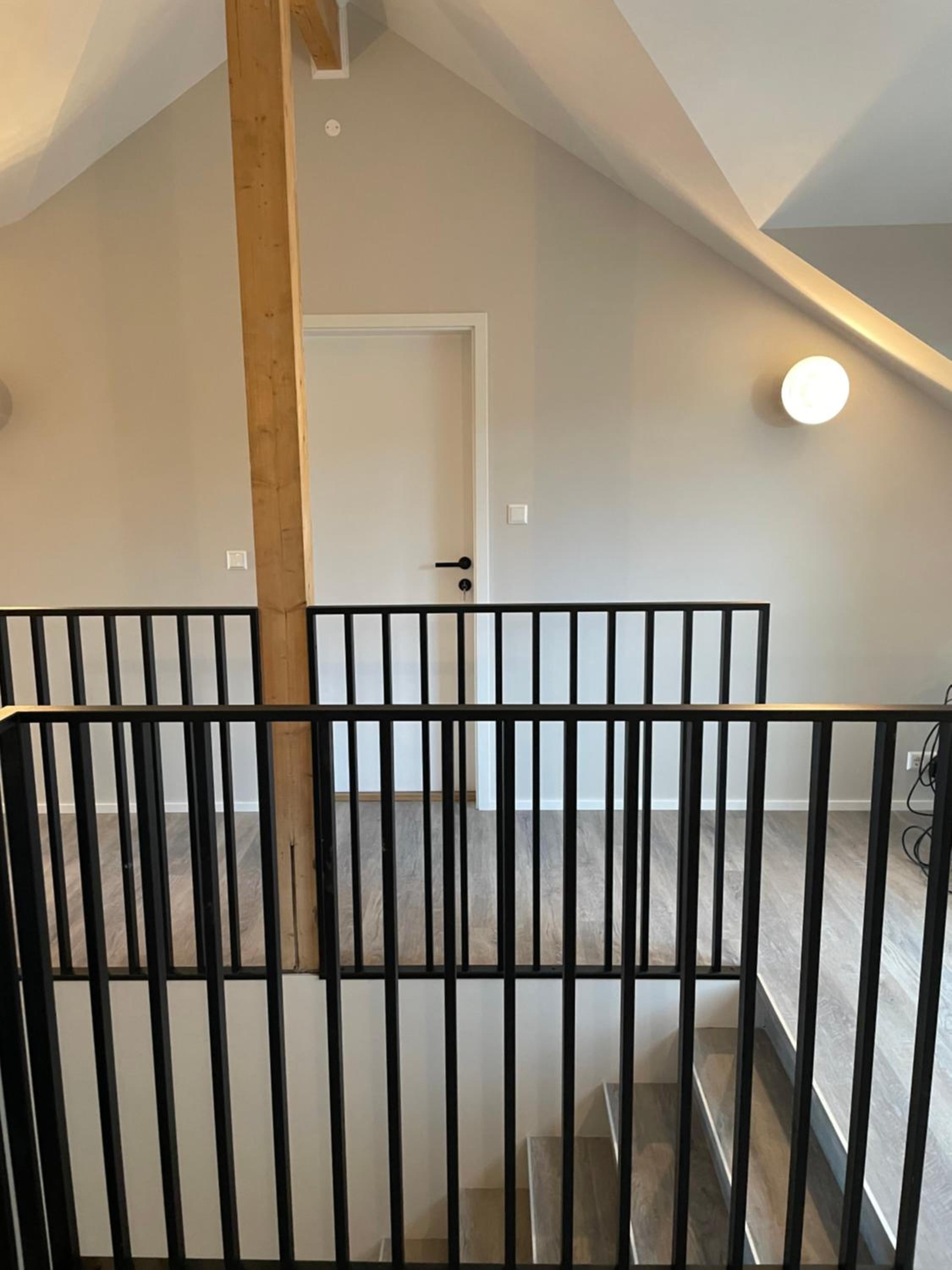 Lindarhóll Guesthouse