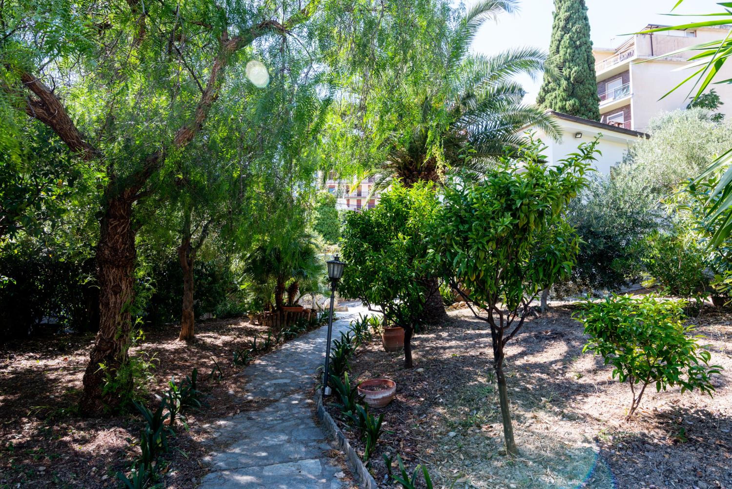 Villa Center Sanremo