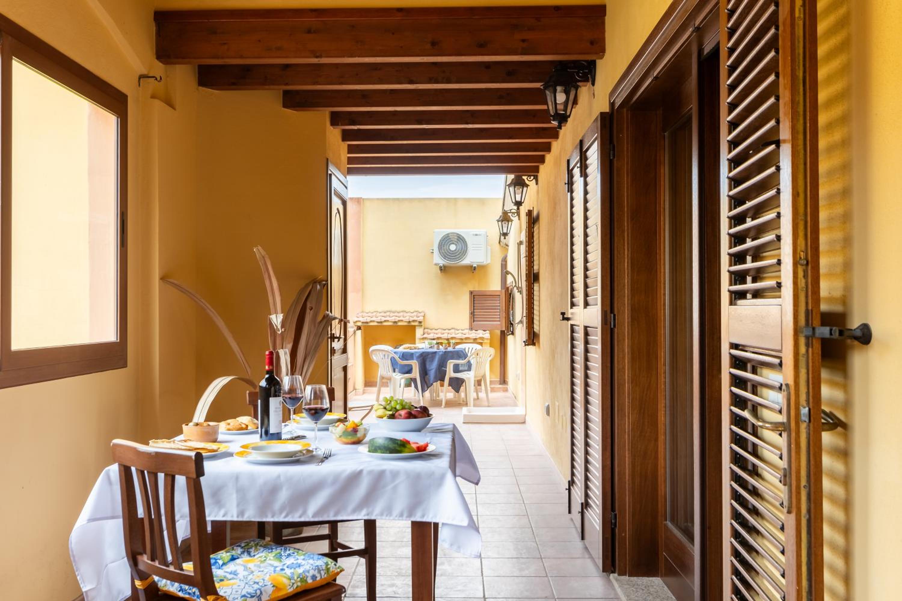 Sant'Antioco - Spazioso appartamento al centro
