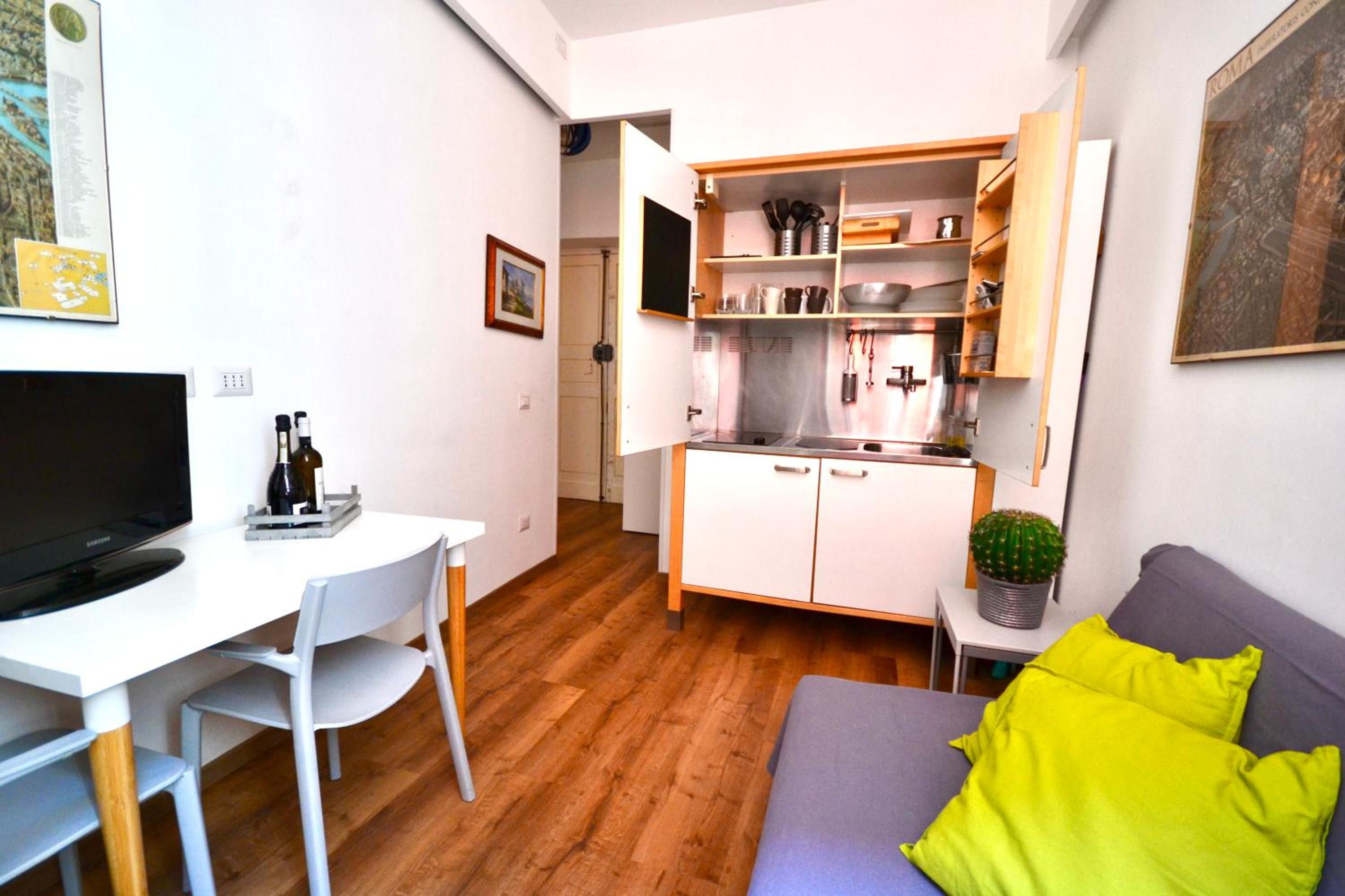 Casa Crispi by Hili