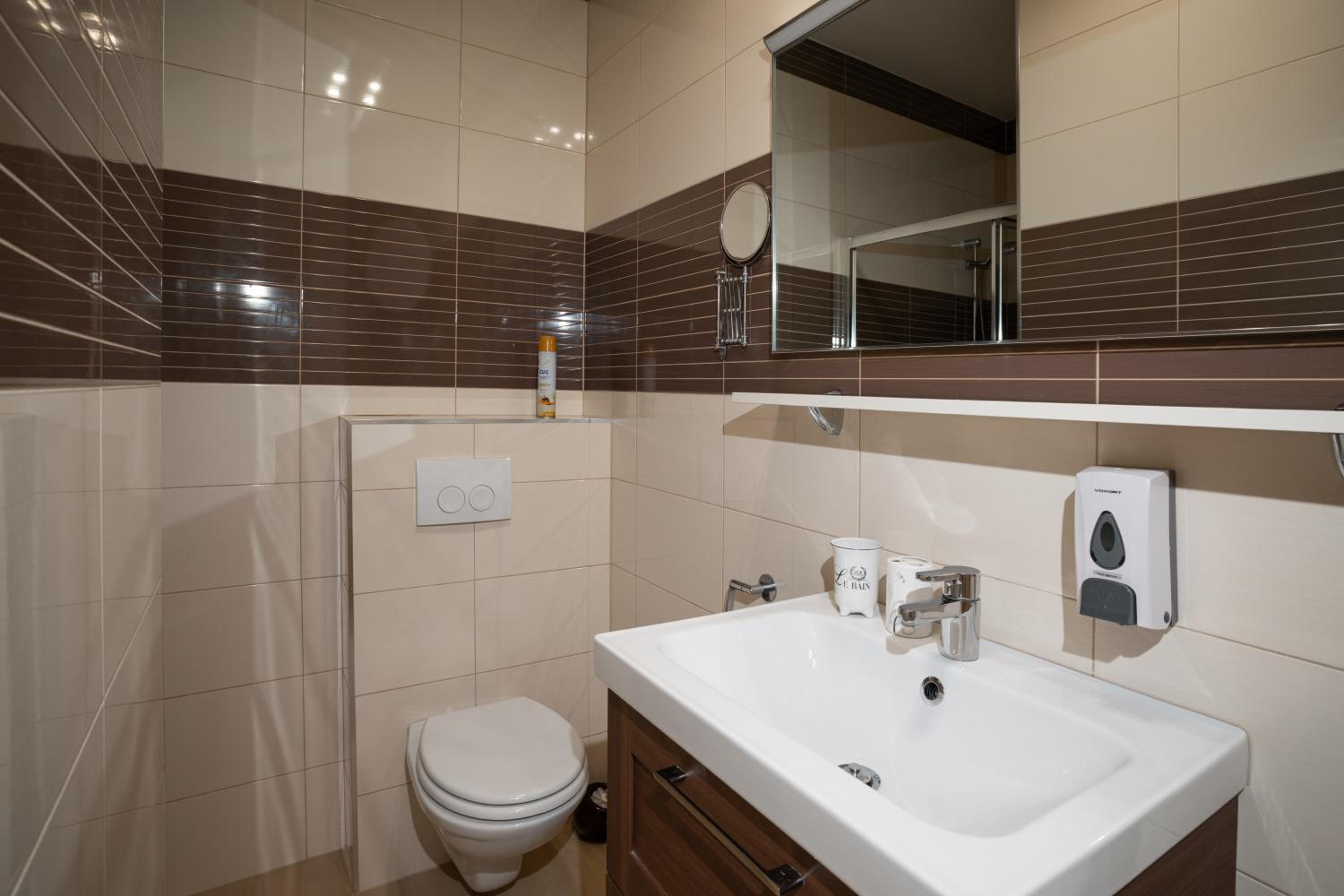 Apartments Mely