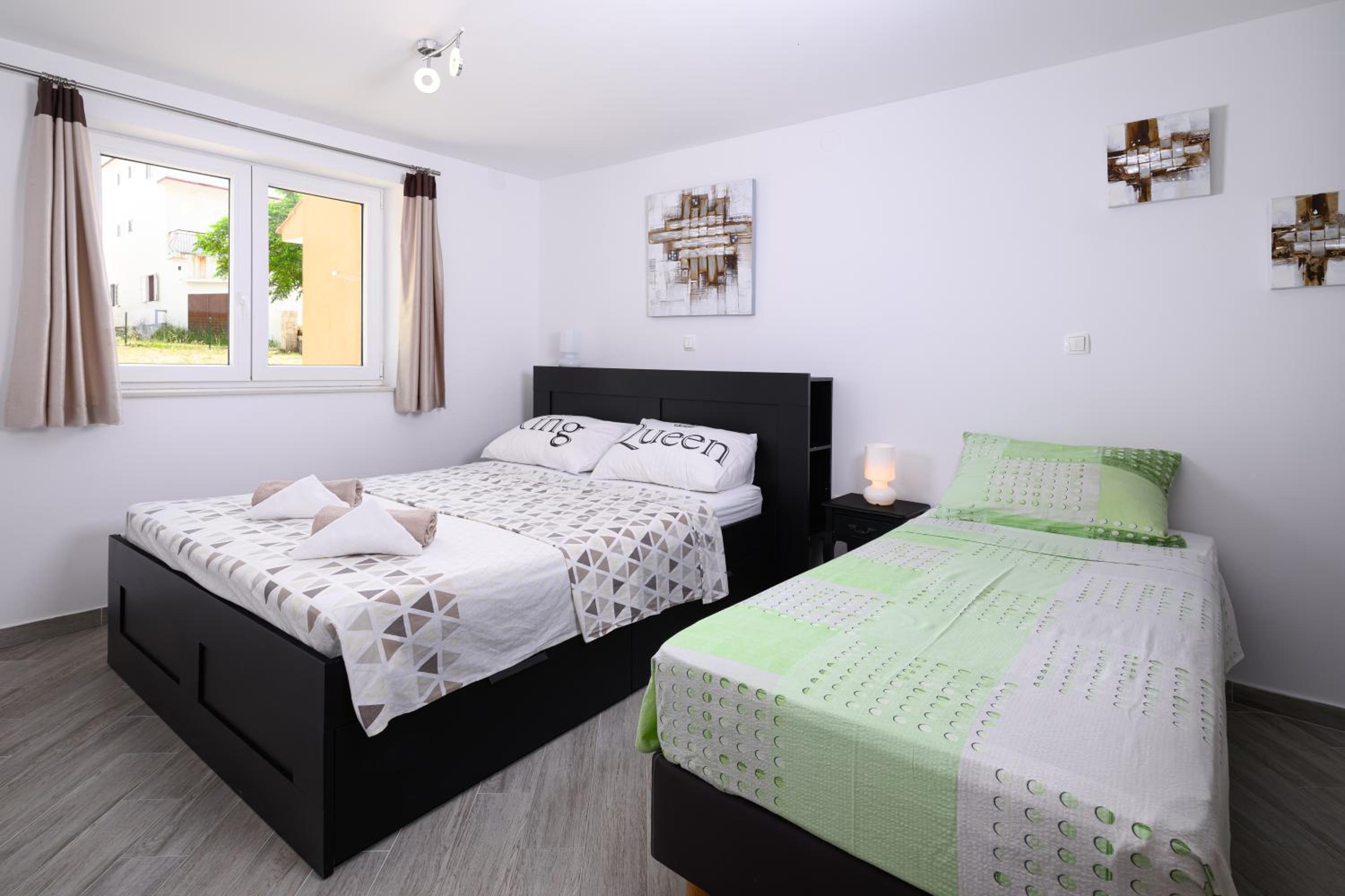 Apartments Mely