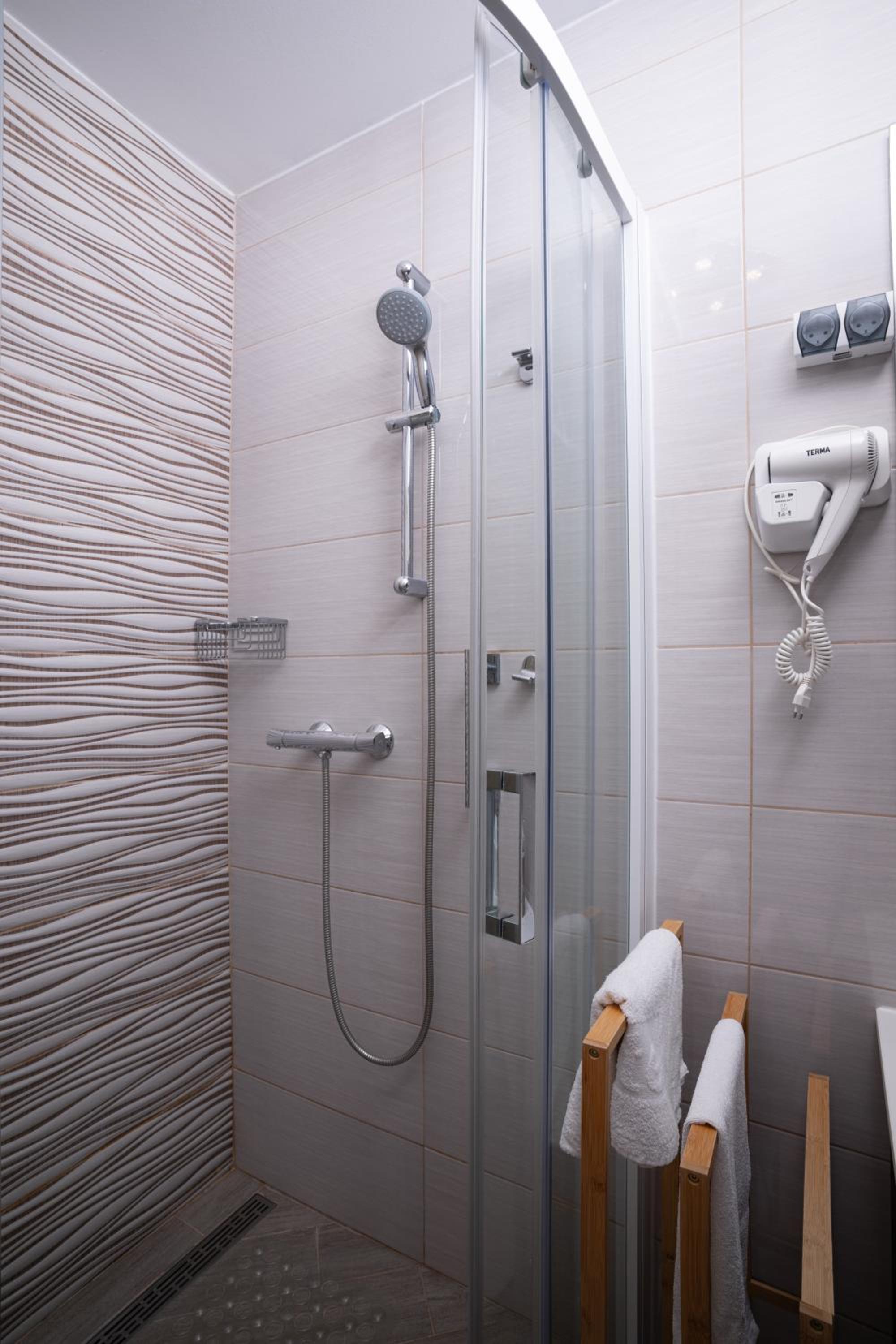 Apartments Mely