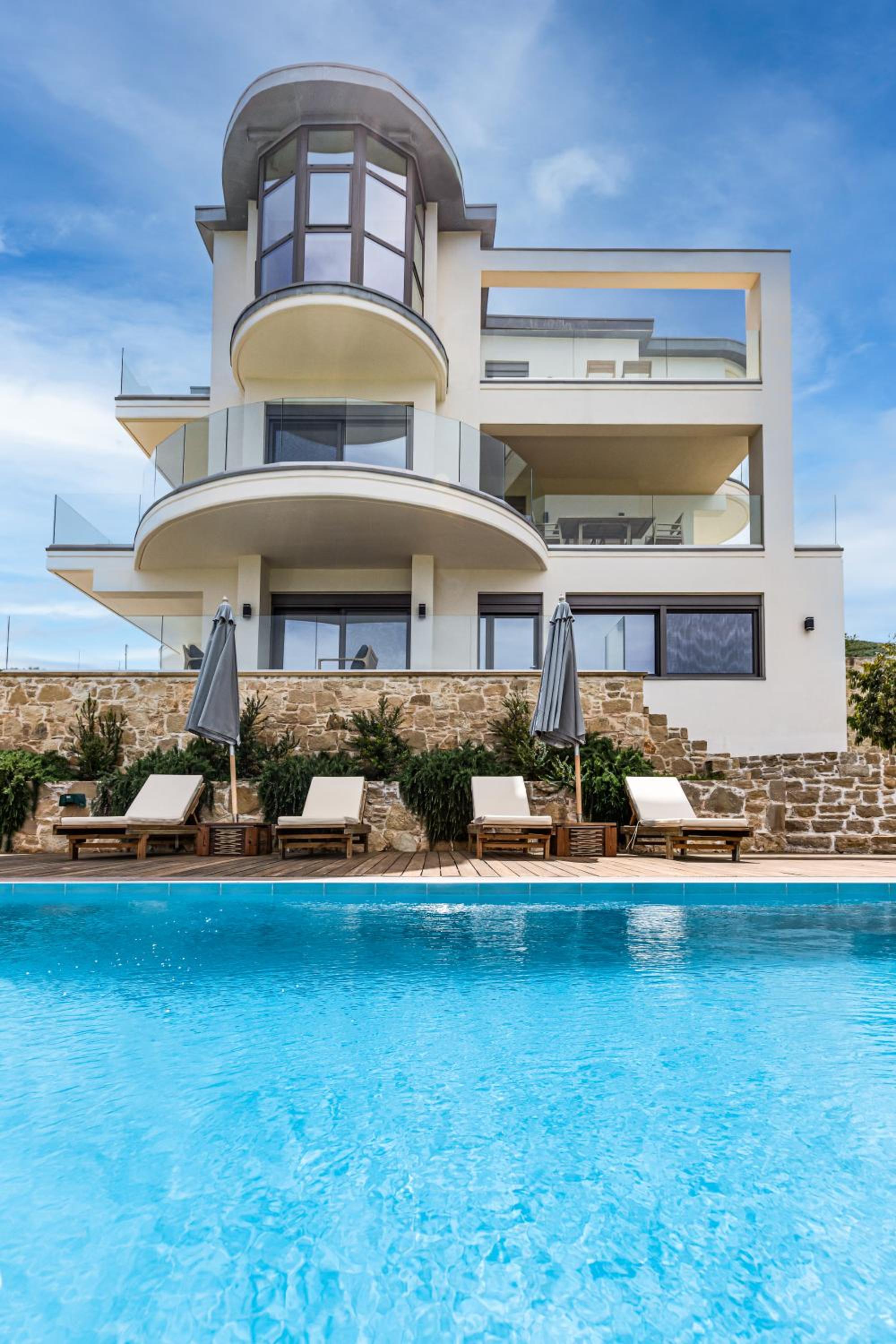 Naruto Villas