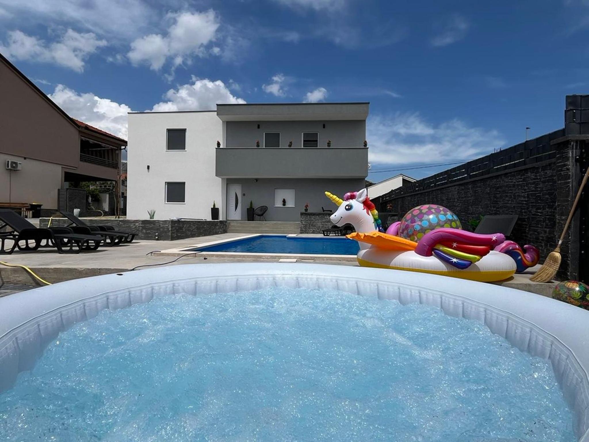 Villa Aurora