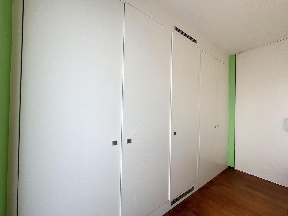 Apartment Long Beach with sauna and garage