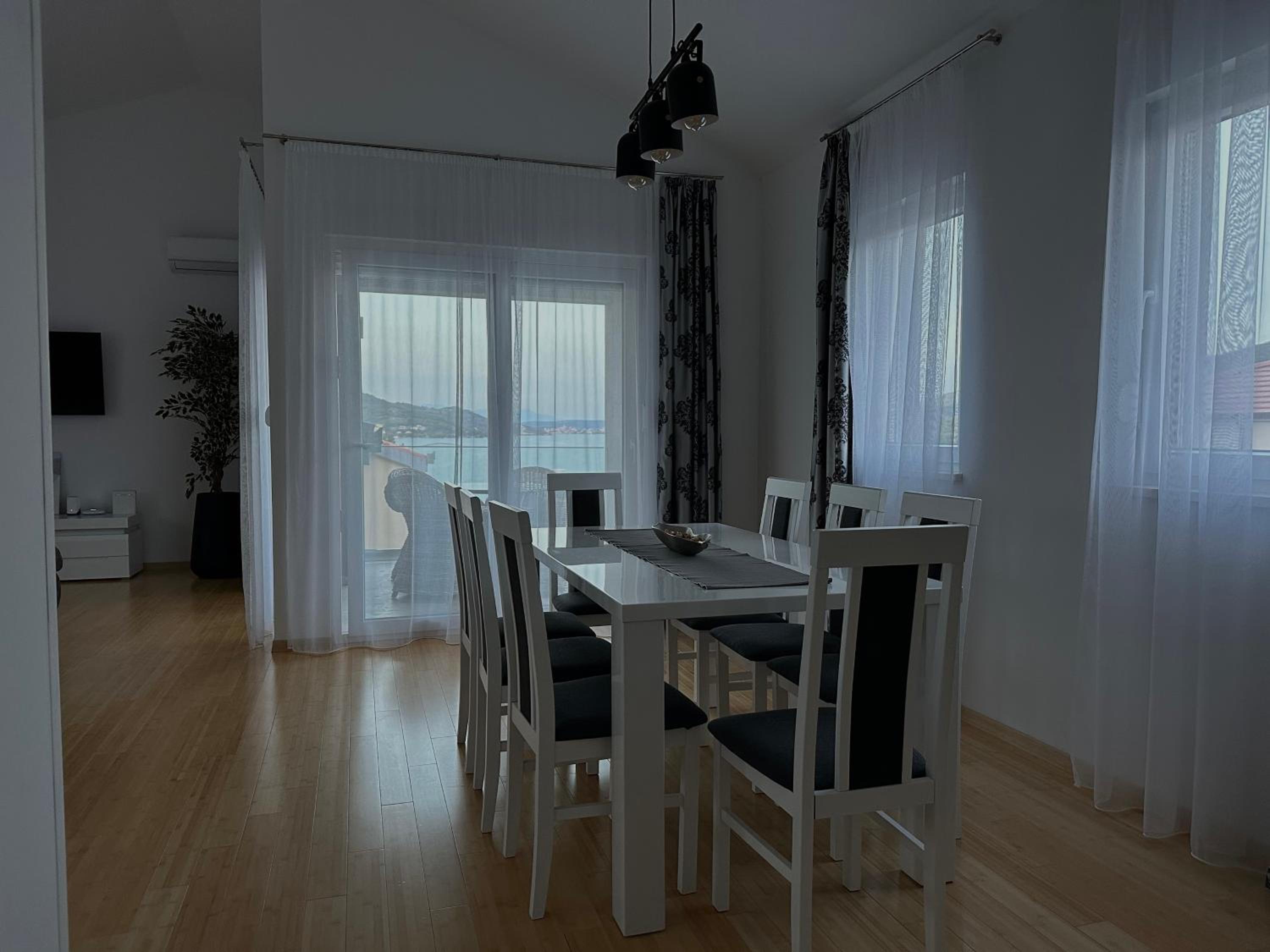 MARINA Residence