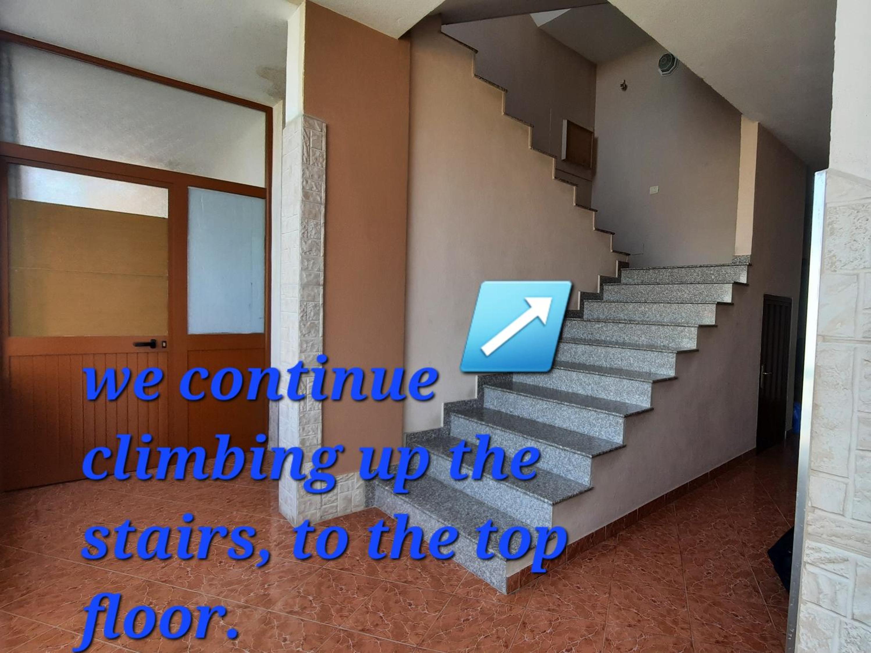 Deni's Family Apartment in New BLVD