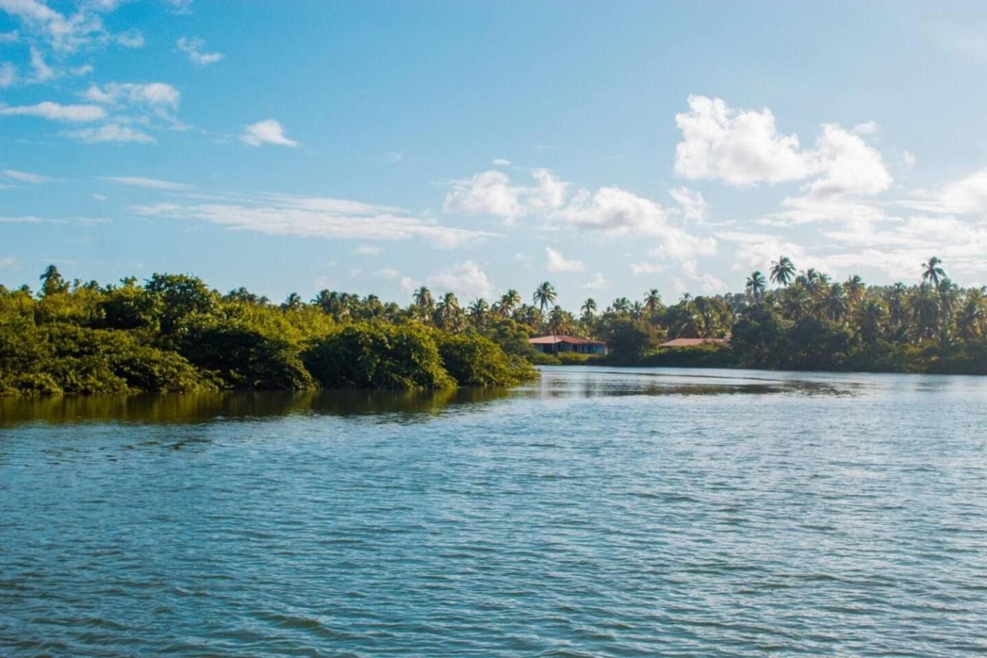 Apartamento de Luxo em Tatuamunha - A 20 Metros do Mar