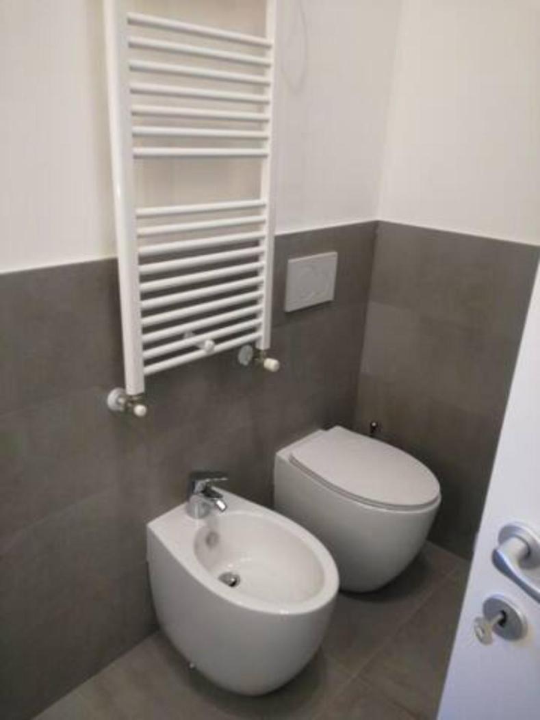Bilocale zona Isola 200 mt metro MM3 Maciachini - J2