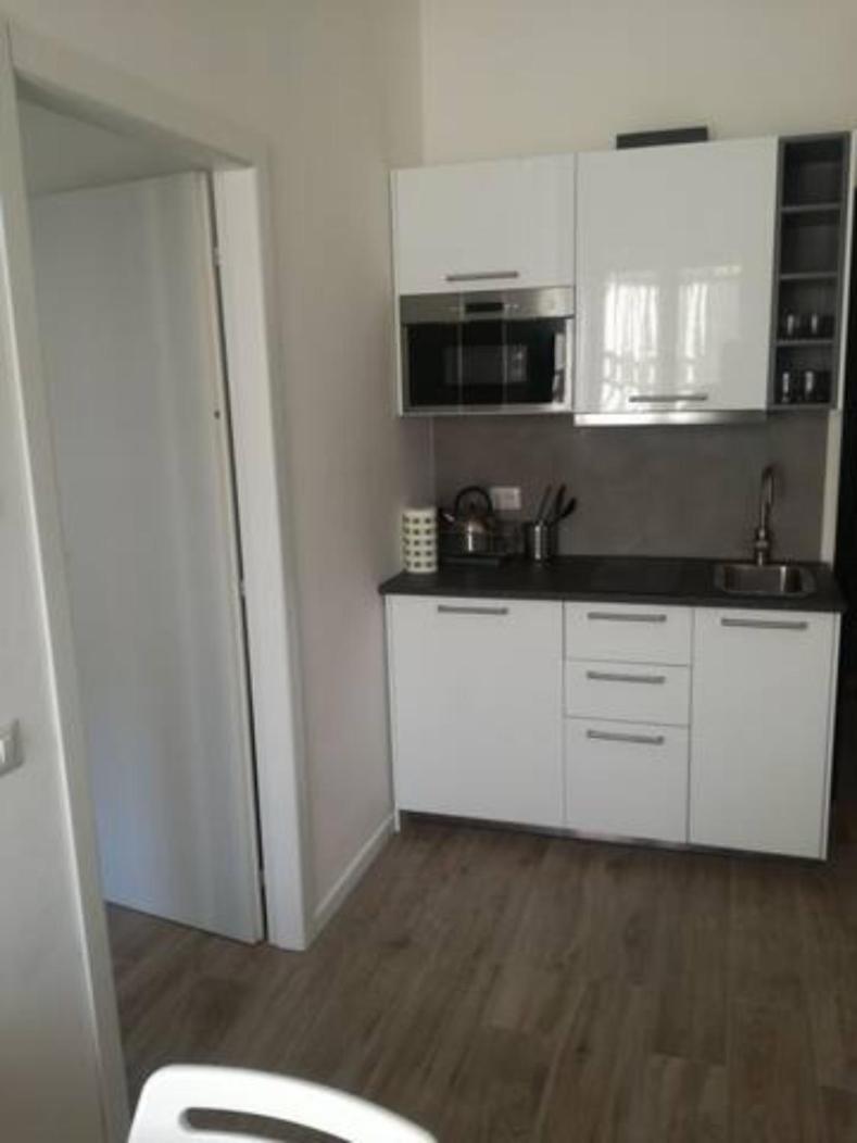 Bilocale zona Isola 200 mt metro MM3 Maciachini - J2