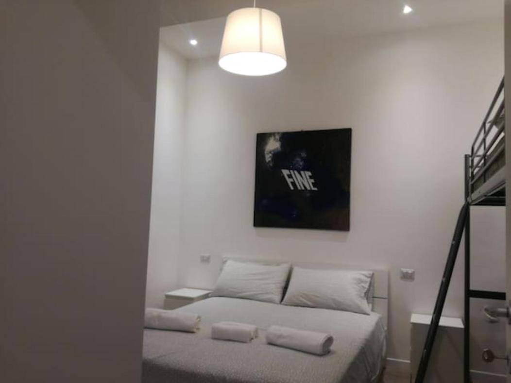Bilocale zona Isola 200 mt metro MM3 Maciachini - J2