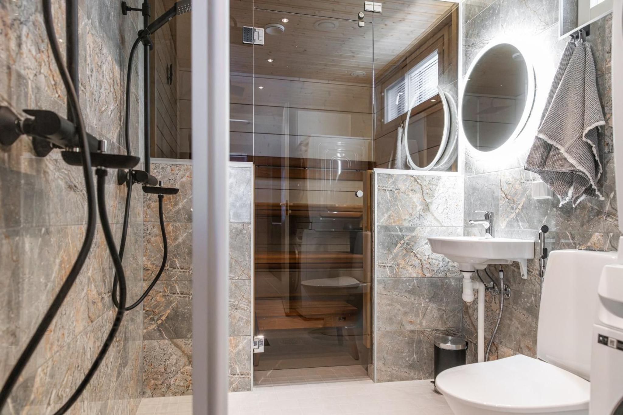 Villa Raikas, Northern Lights, ski & lake, free wifi, Vuosseli Resort Ruka view 4