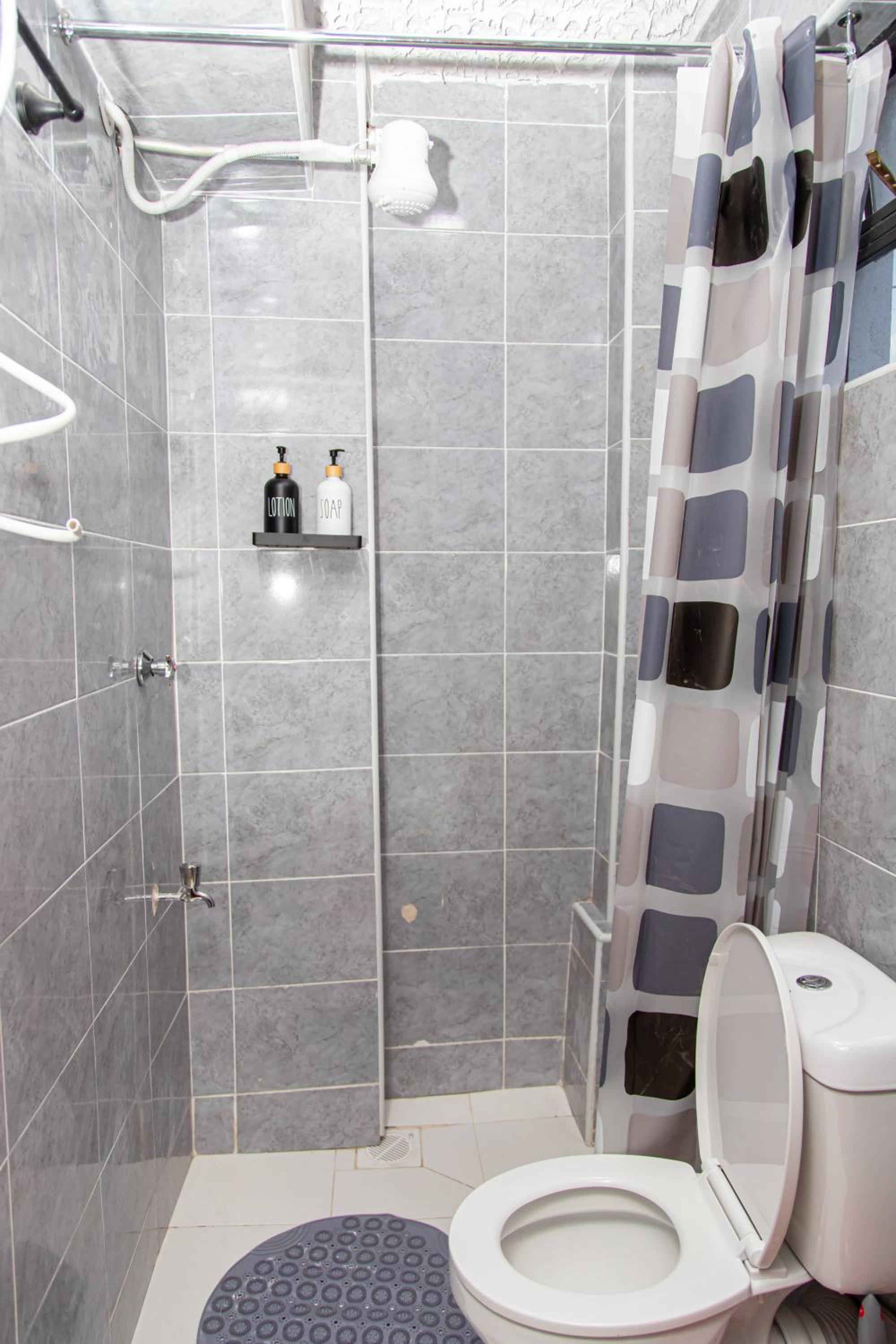 CynRose Suites