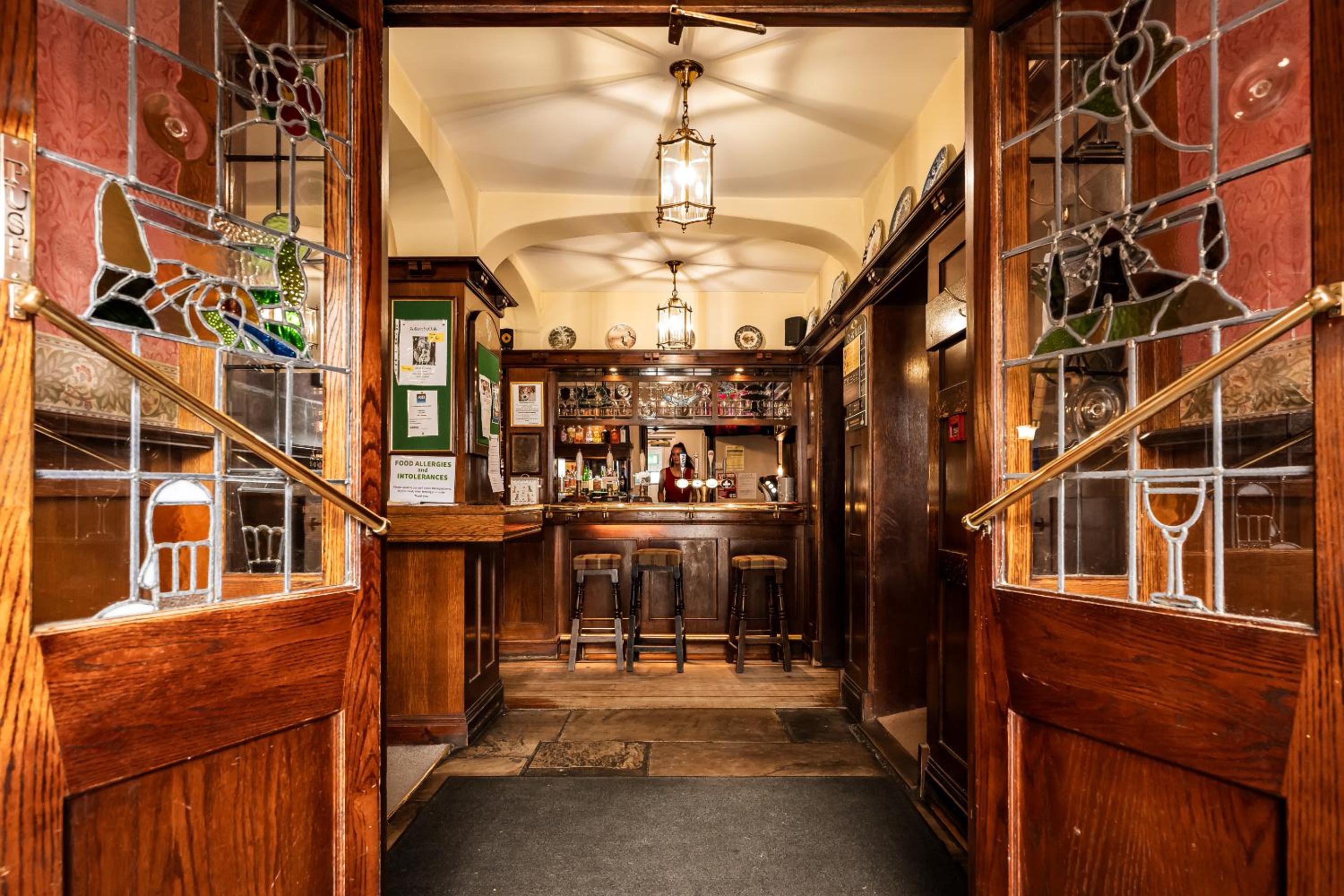 Royal Oak Hotel, Garstang view 3