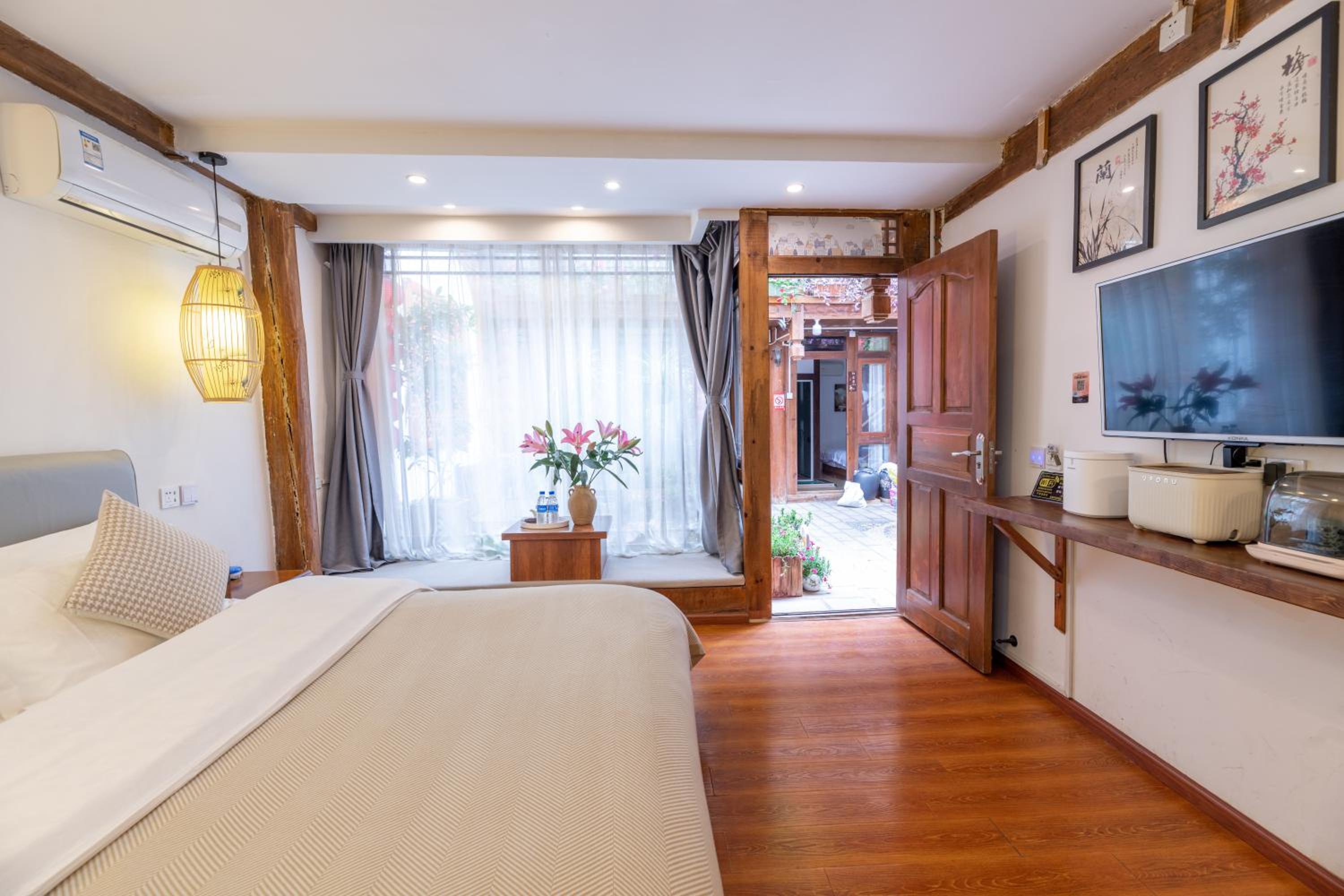Lijiang Old Town Meiliju View Inn
