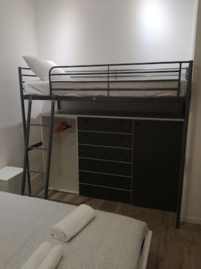 Bilocale zona Isola 200 mt metro MM3 Maciachini - J2