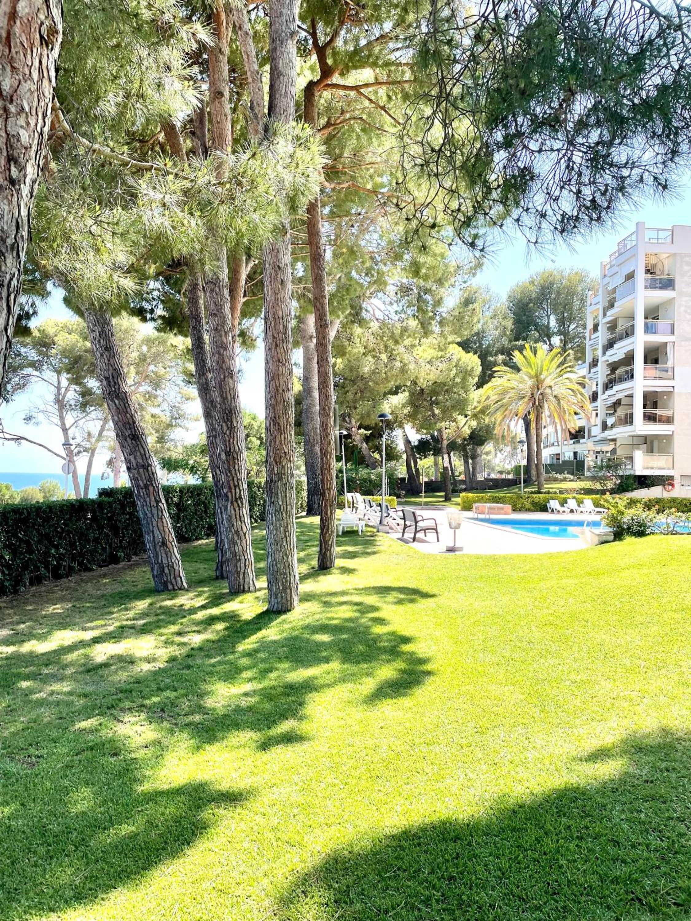 FX1875 Salou
