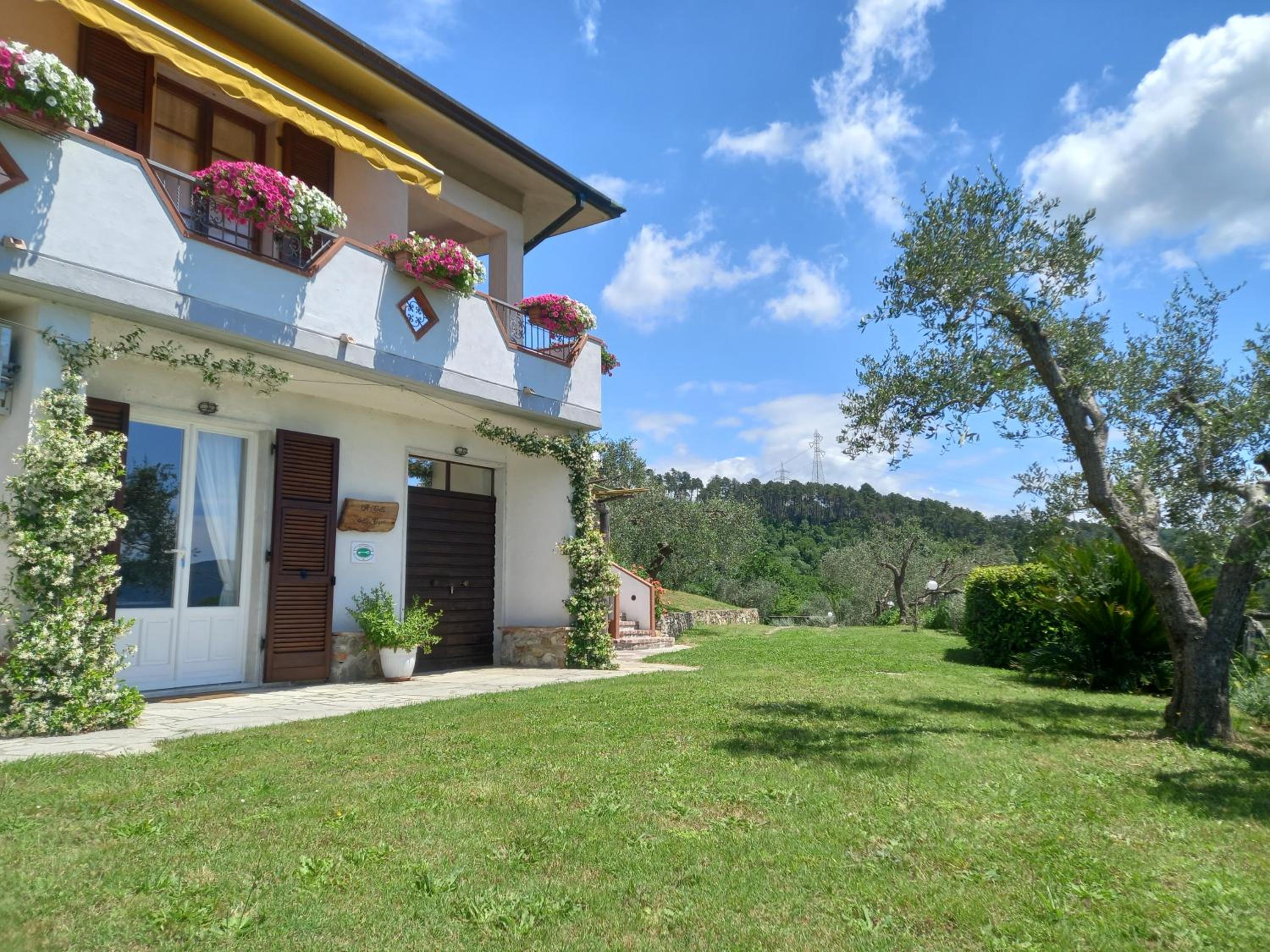Il Colle della Brina view 3
