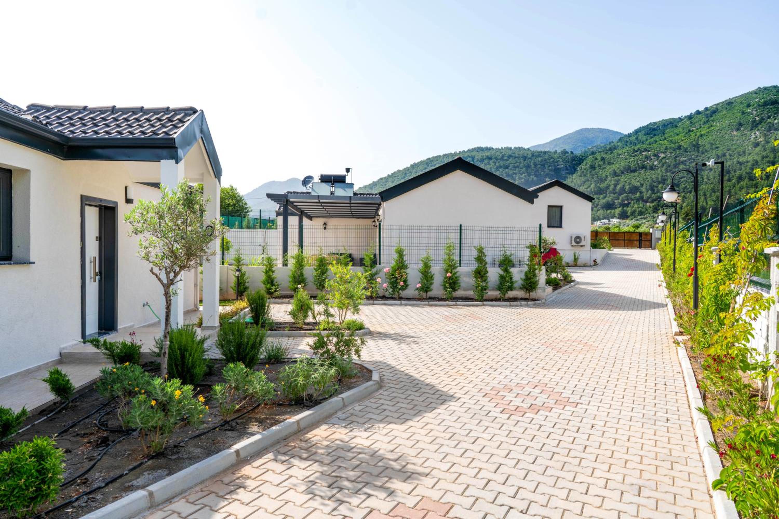 Voen Cadianda Villas