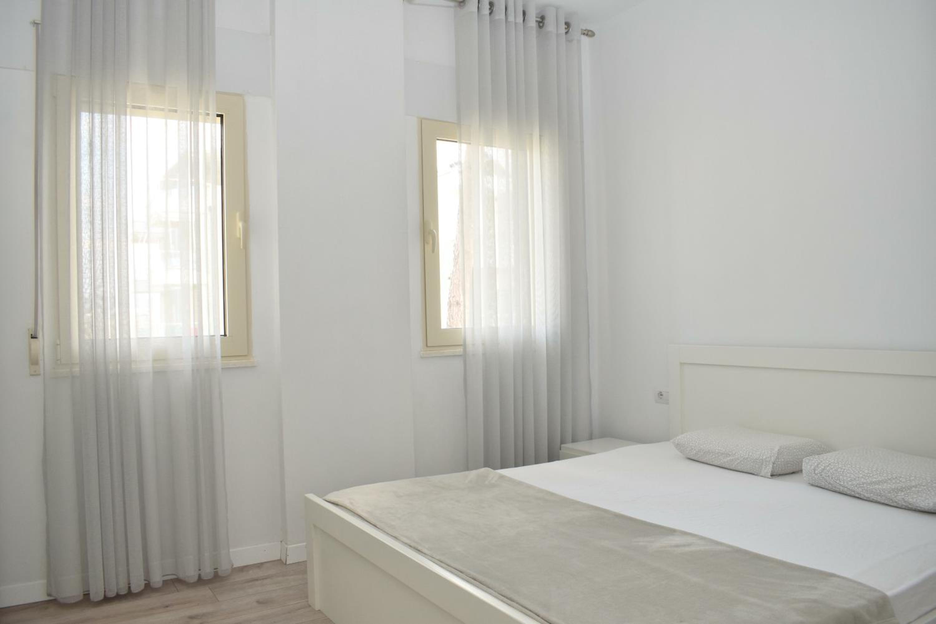 Sunny Beach Apartments - 253