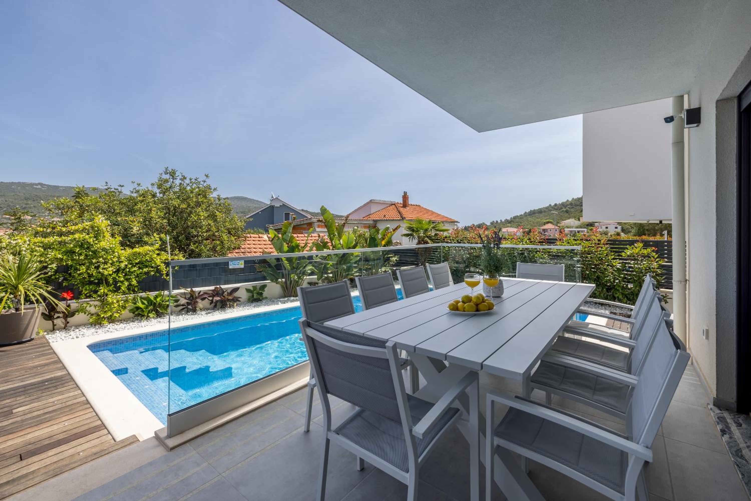 Villa ToDo with heated pool and jacuzzi