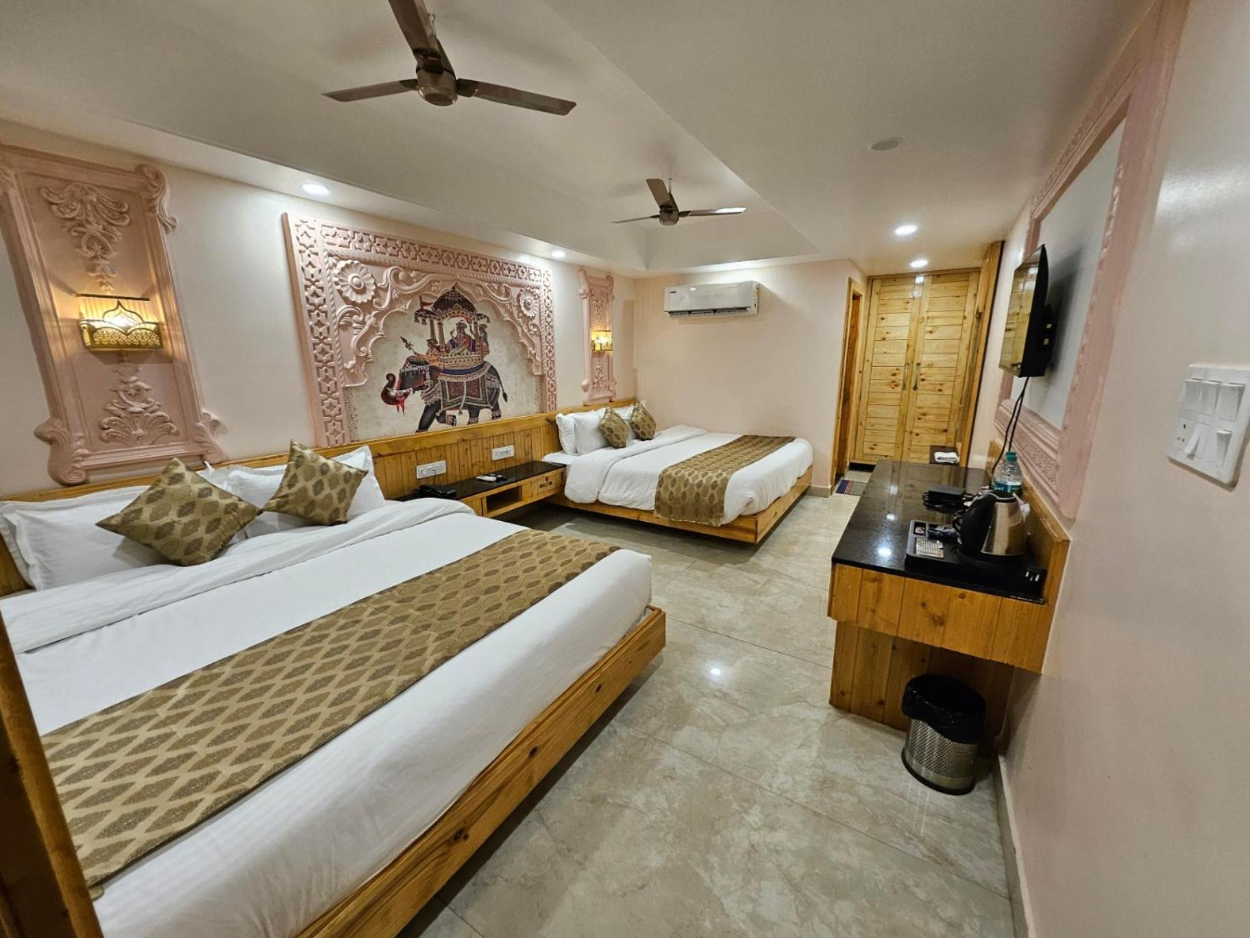 THE MEWAR PALACE AND RESORT view 5