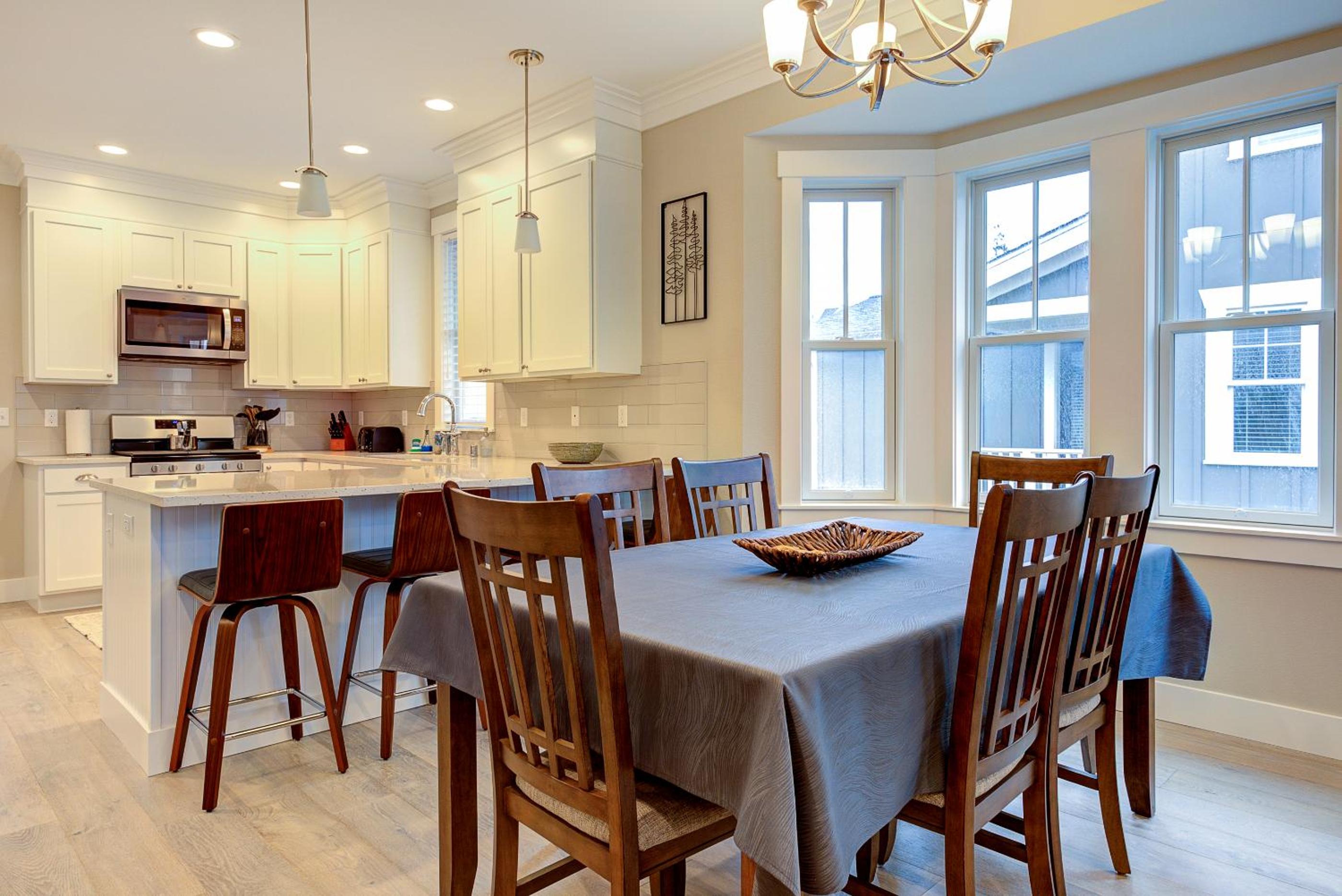 TLSea by Seabrook Hospitality