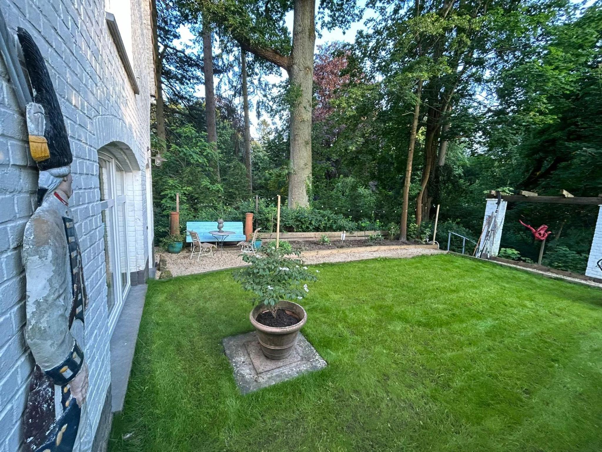 The Tile House - 2 bedroom property just south of Brussels
