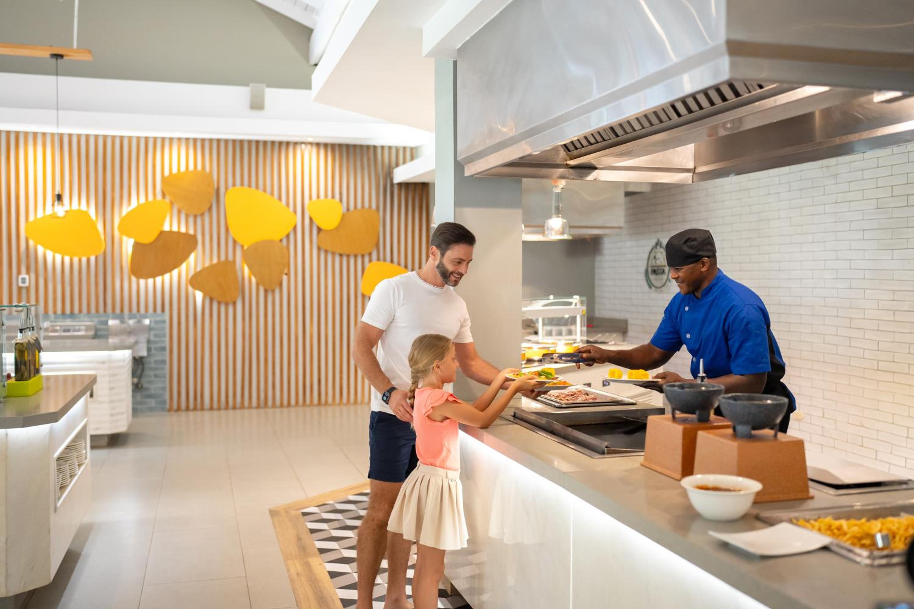 Wyndham Alltra Samana All Inclusive Resort