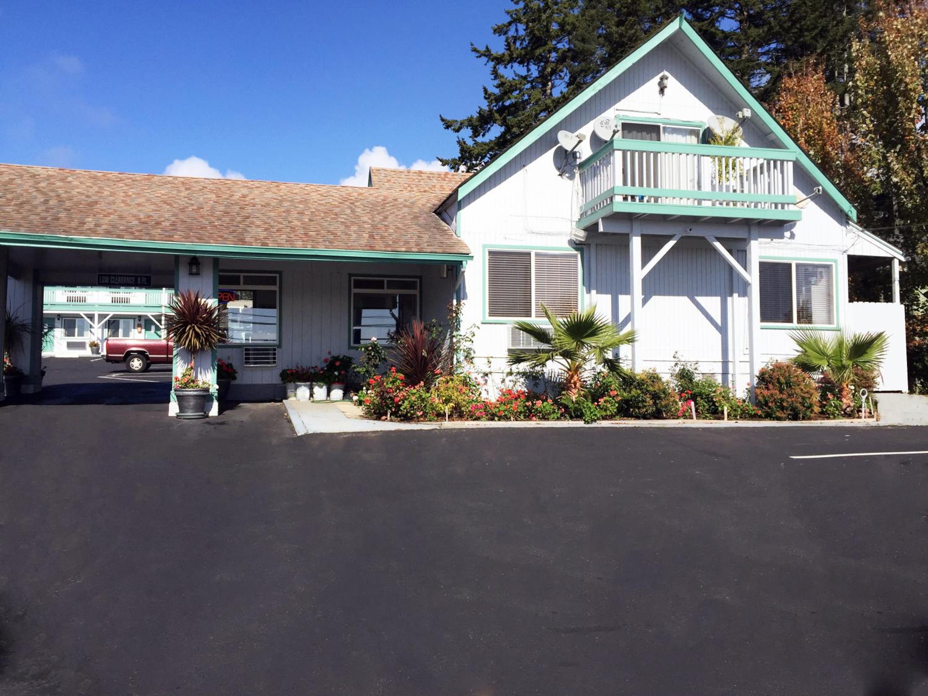 Westward Inn