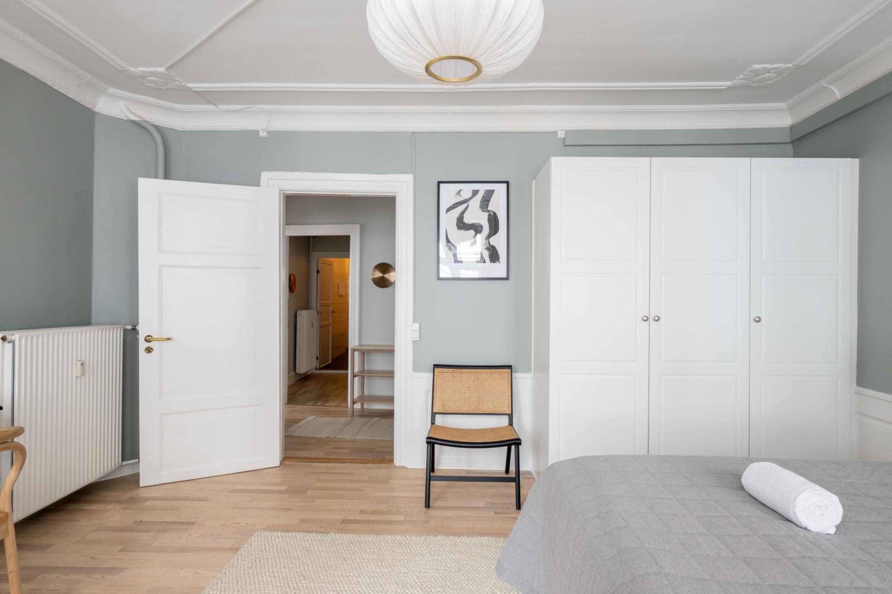 Spacious Tivoli Gardens Apartment w 3 bedrooms