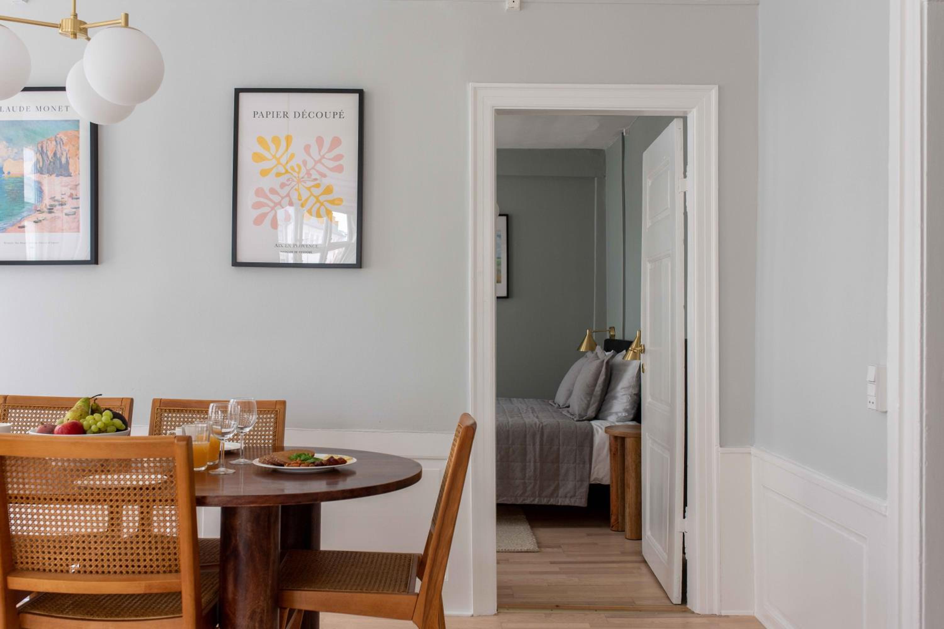 Spacious Tivoli Gardens Apartment w 3 bedrooms