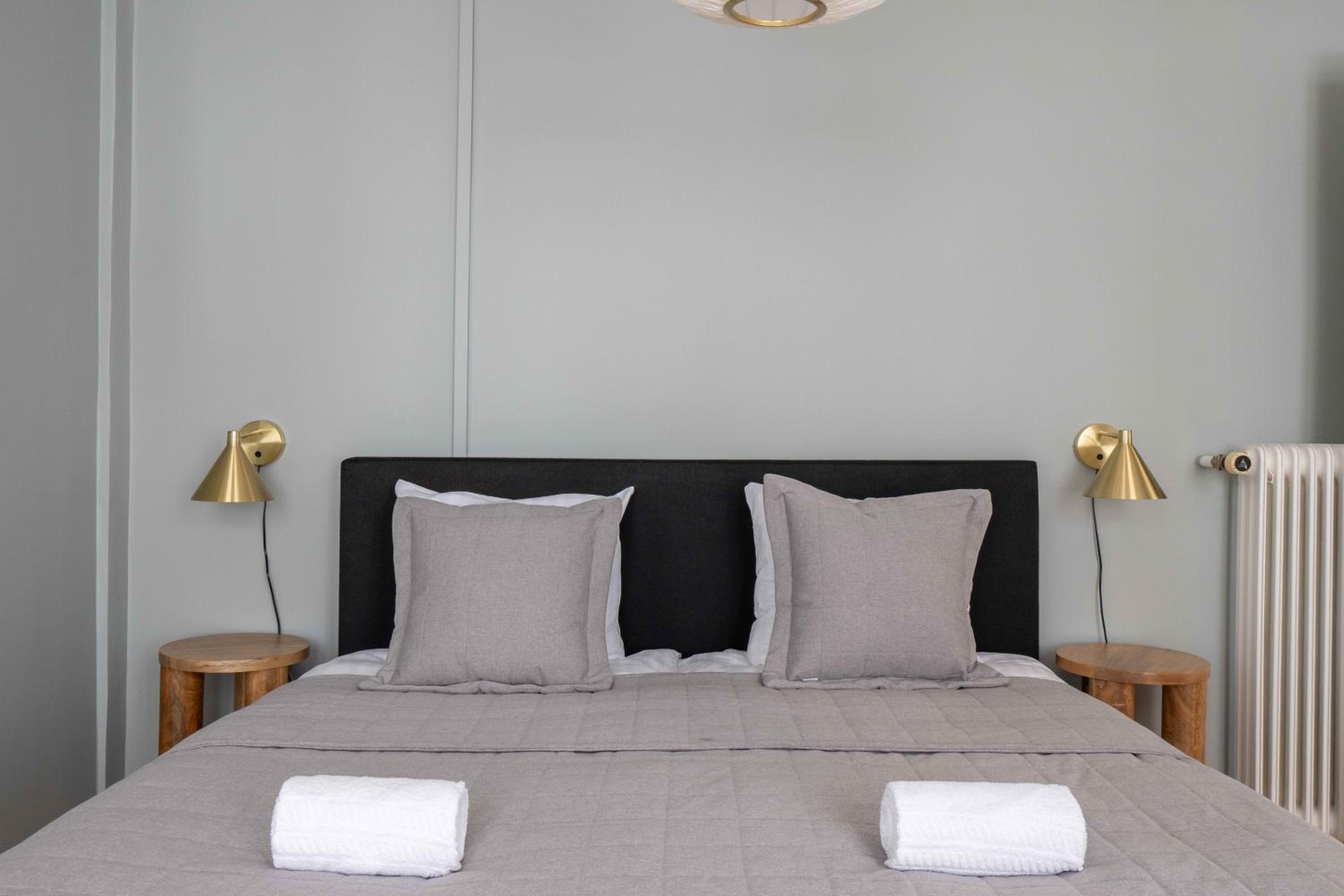 Spacious Tivoli Gardens Apartment w 3 bedrooms