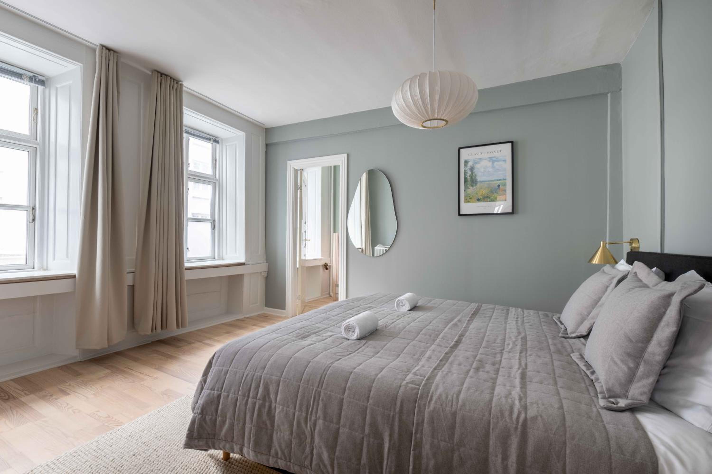 Spacious Tivoli Gardens Apartment w 3 bedrooms