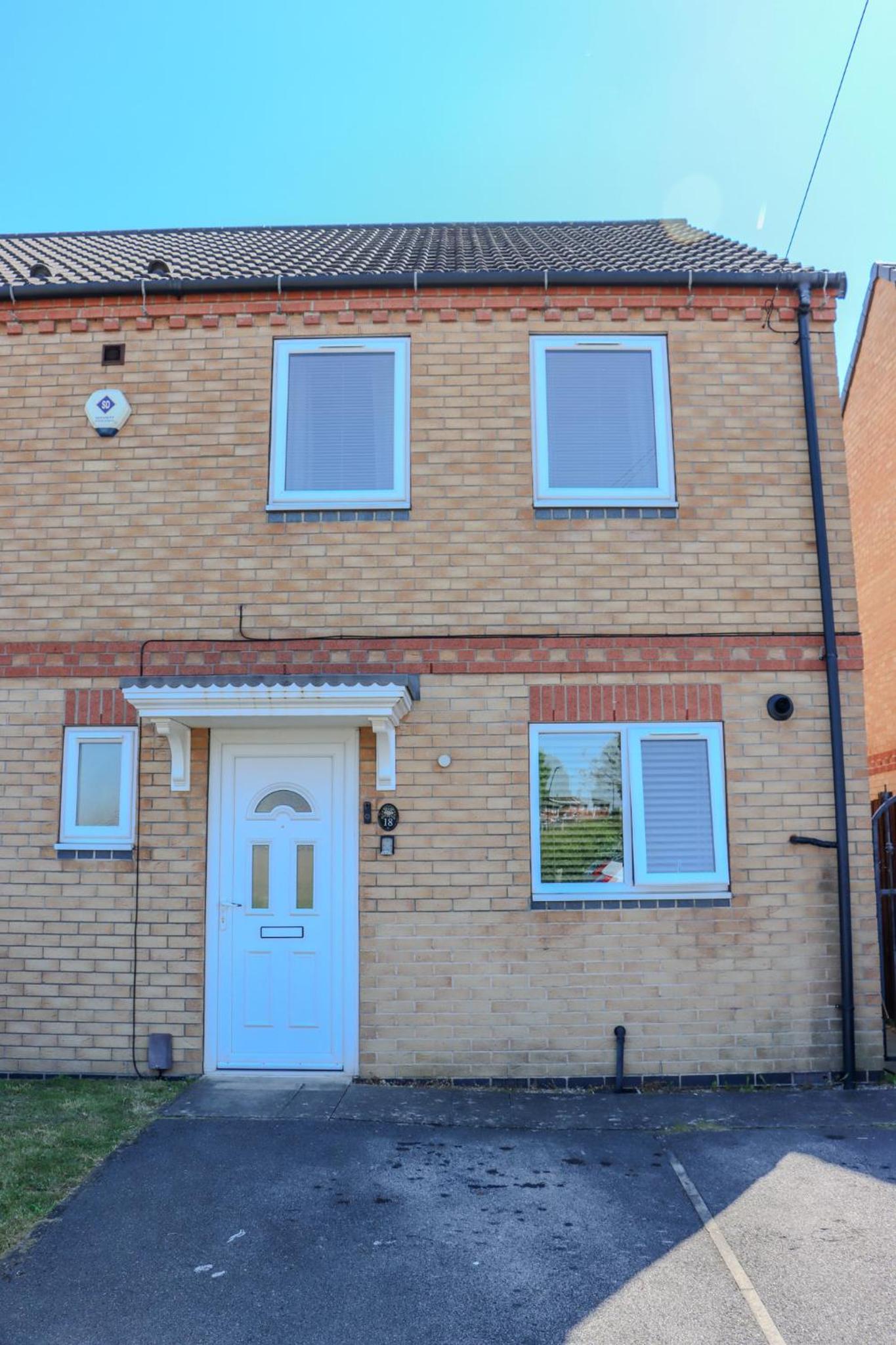 Doncaster Vacations - Flower View - Property Image 9