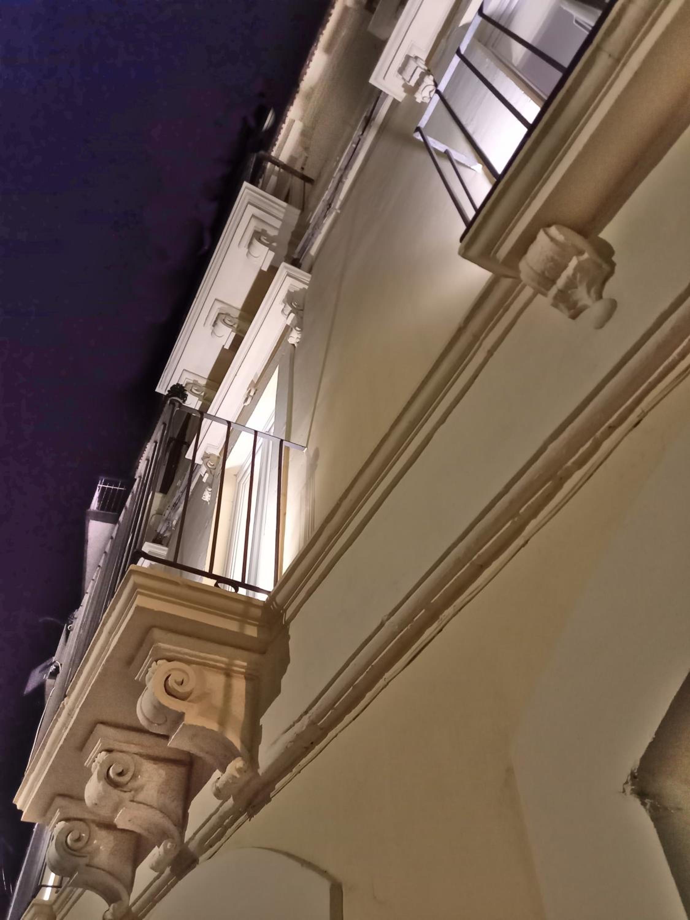 Casa Roca - Elegante e ampio appartamento a due passi dal centro, FREE PARKING photo 2